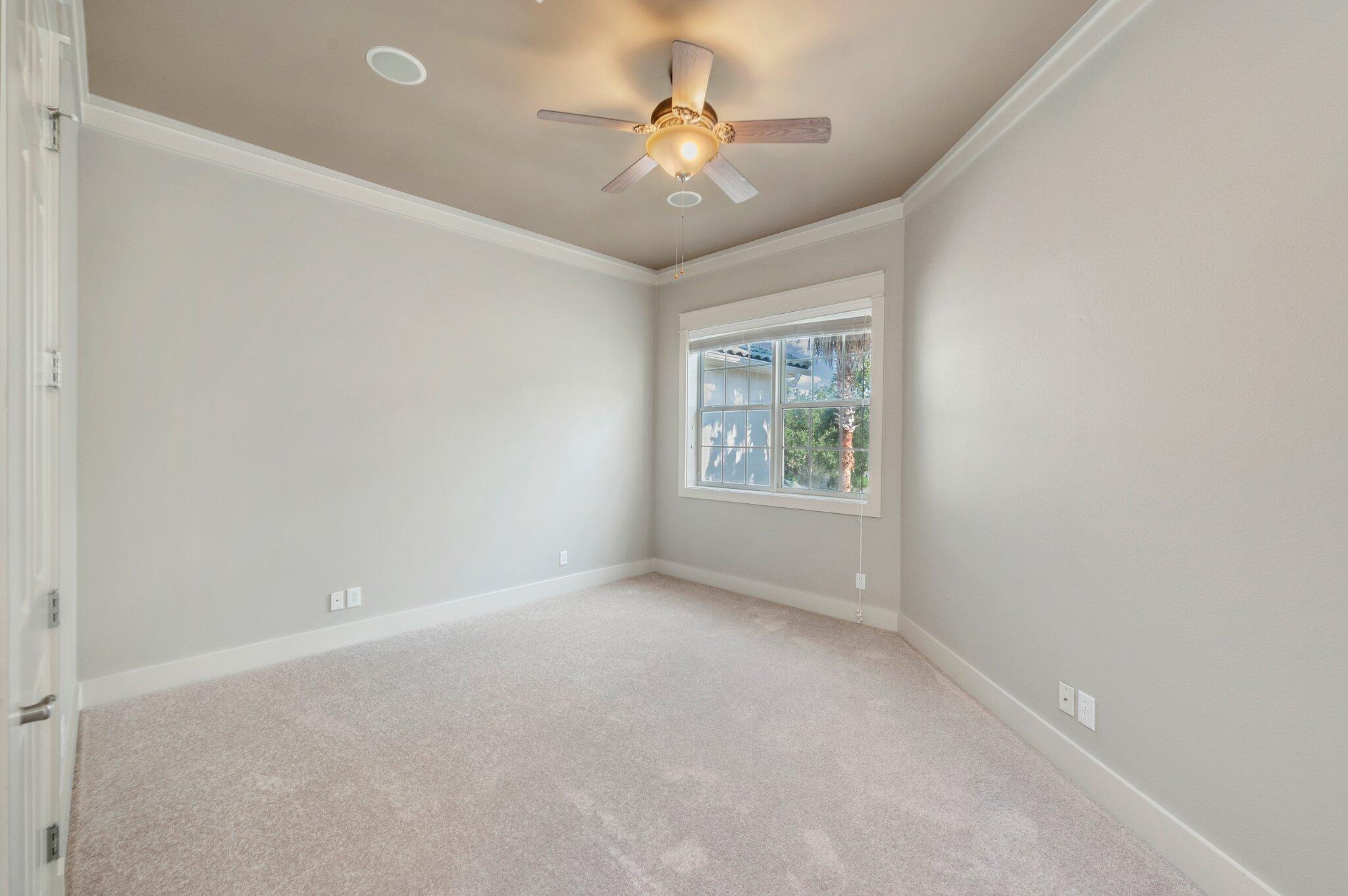 REGATTA BAY GOLF VILLAS - Residential Lease