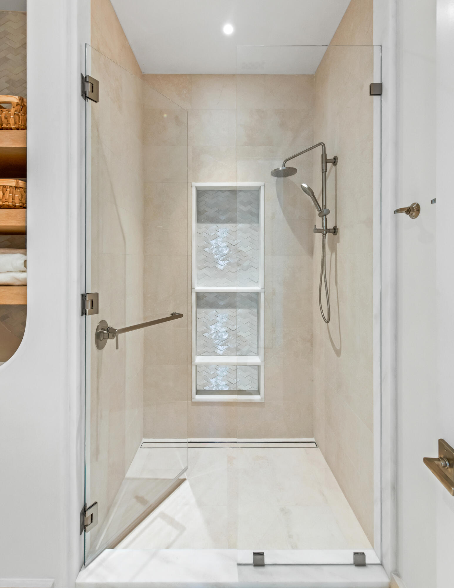 ALYS BEACH - Residential