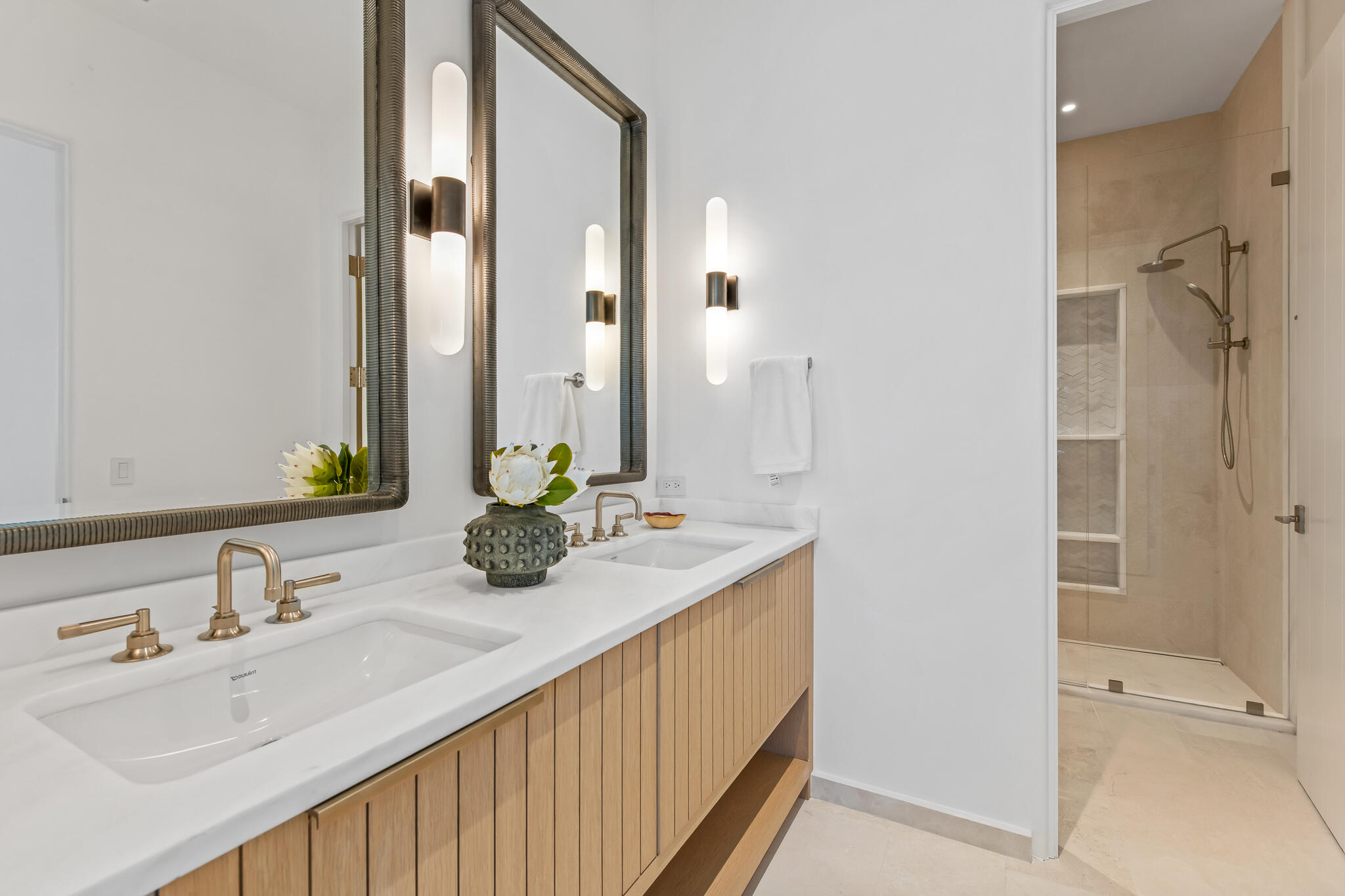 ALYS BEACH - Residential