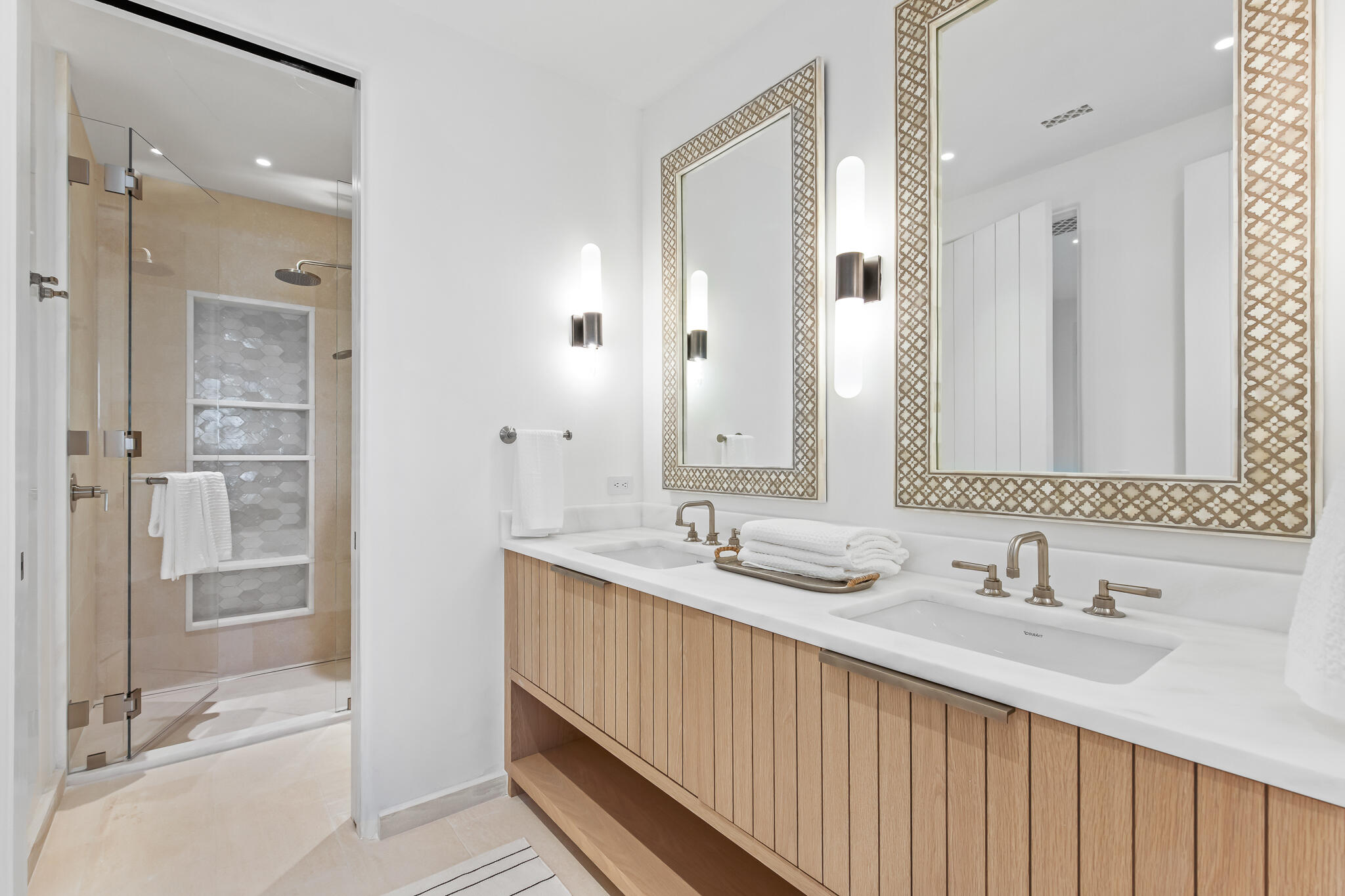 ALYS BEACH - Residential