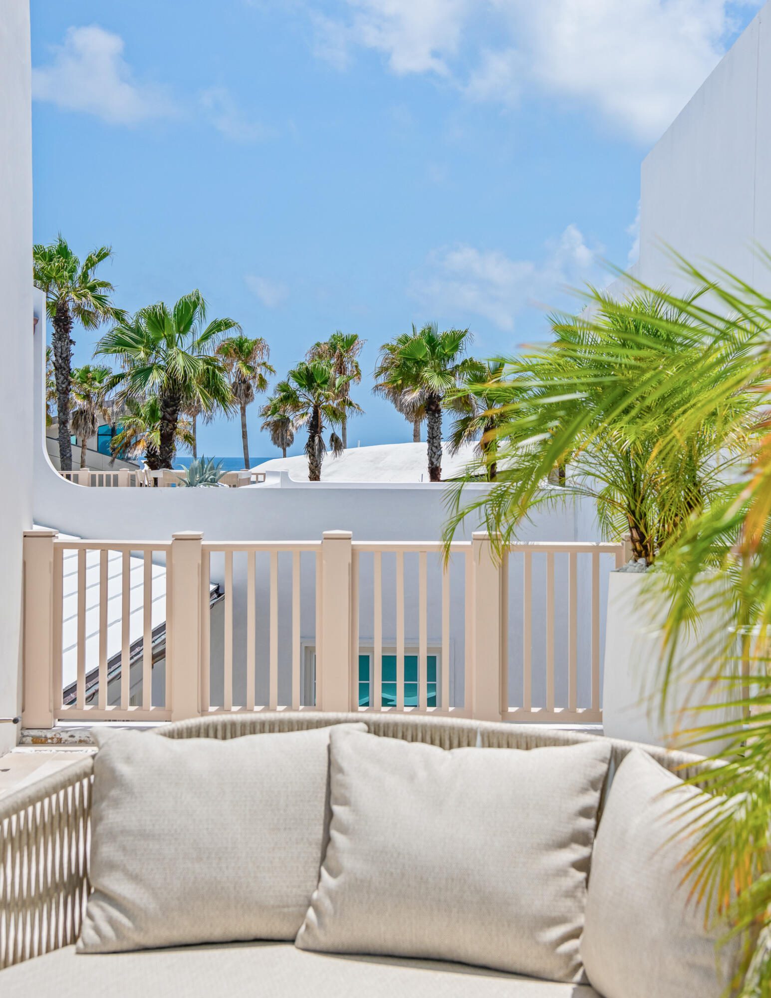 ALYS BEACH - Residential