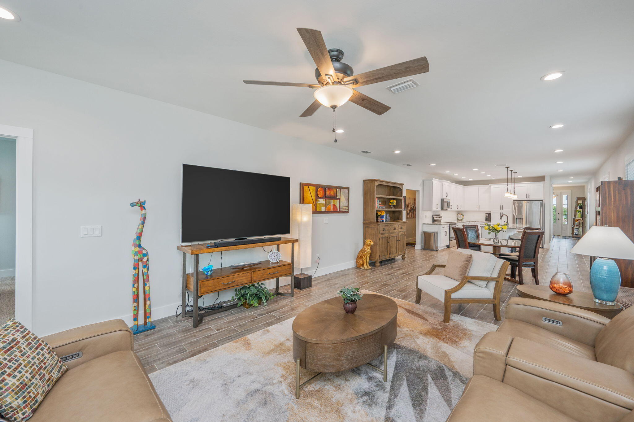 WATKINS POINTE LOT 3 - Residential