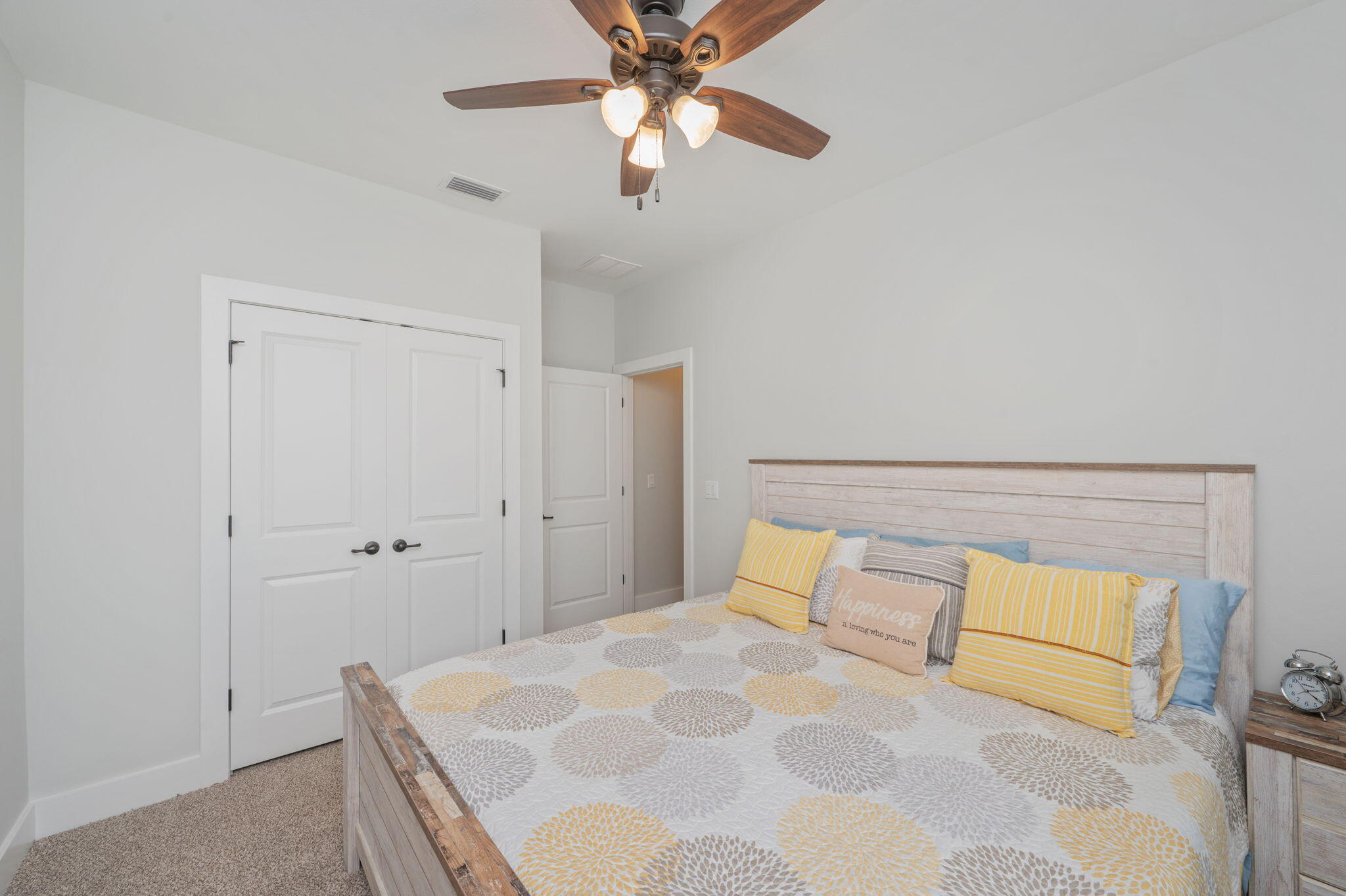 WATKINS POINTE LOT 3 - Residential