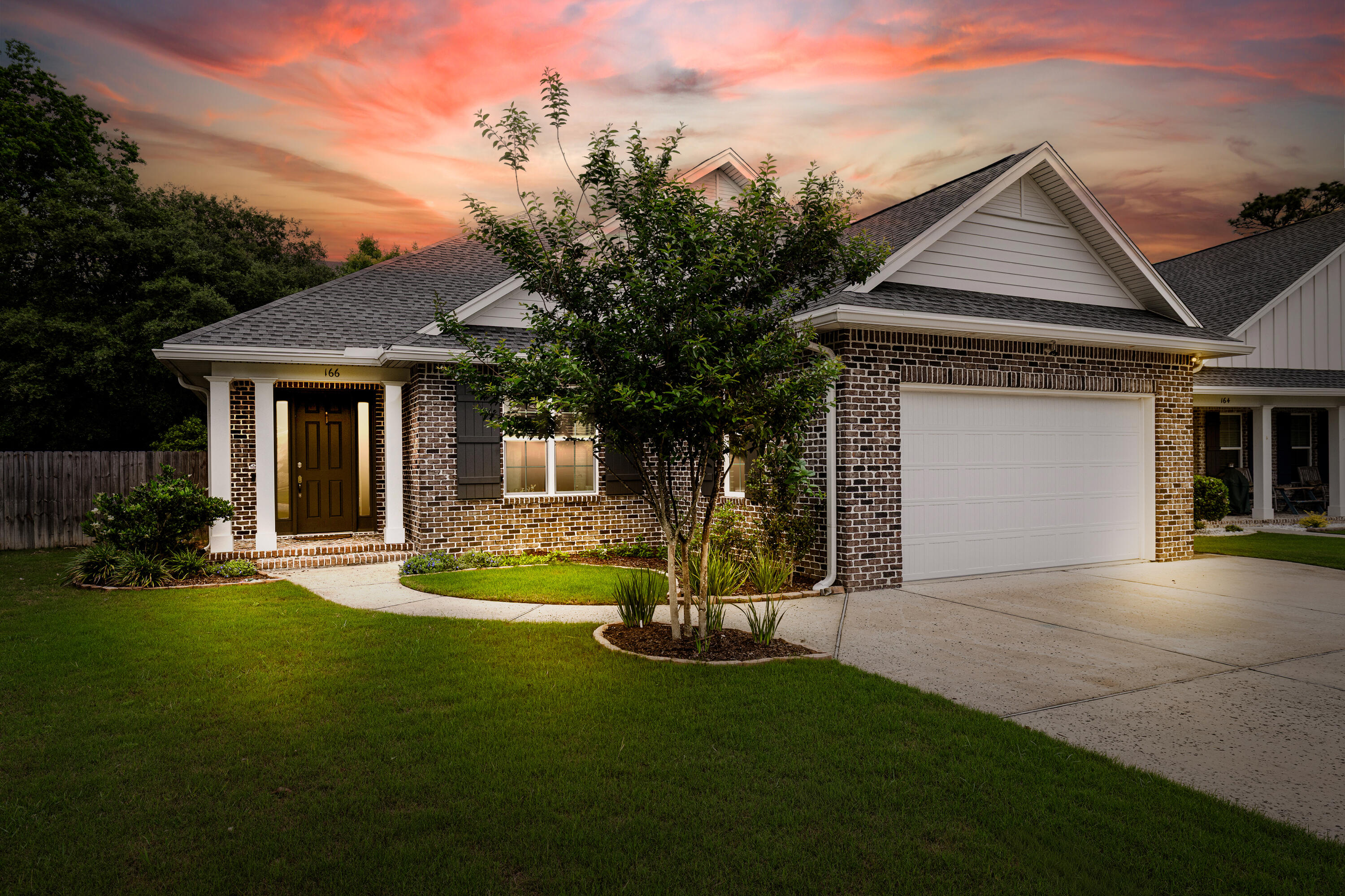 RAIDERS LANDING PHASE II - Residential Lease