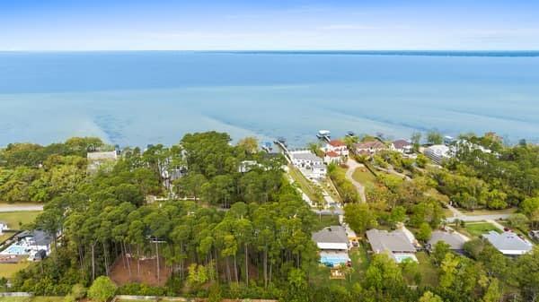DRIFTWOOD ESTATES - Residential