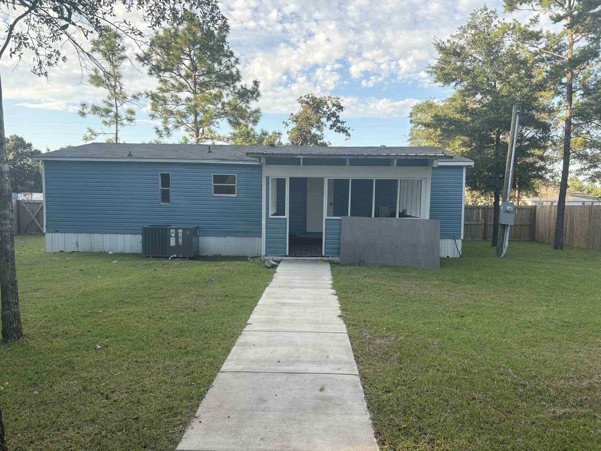 OAKWOOD LAKES ESTATES - Residential