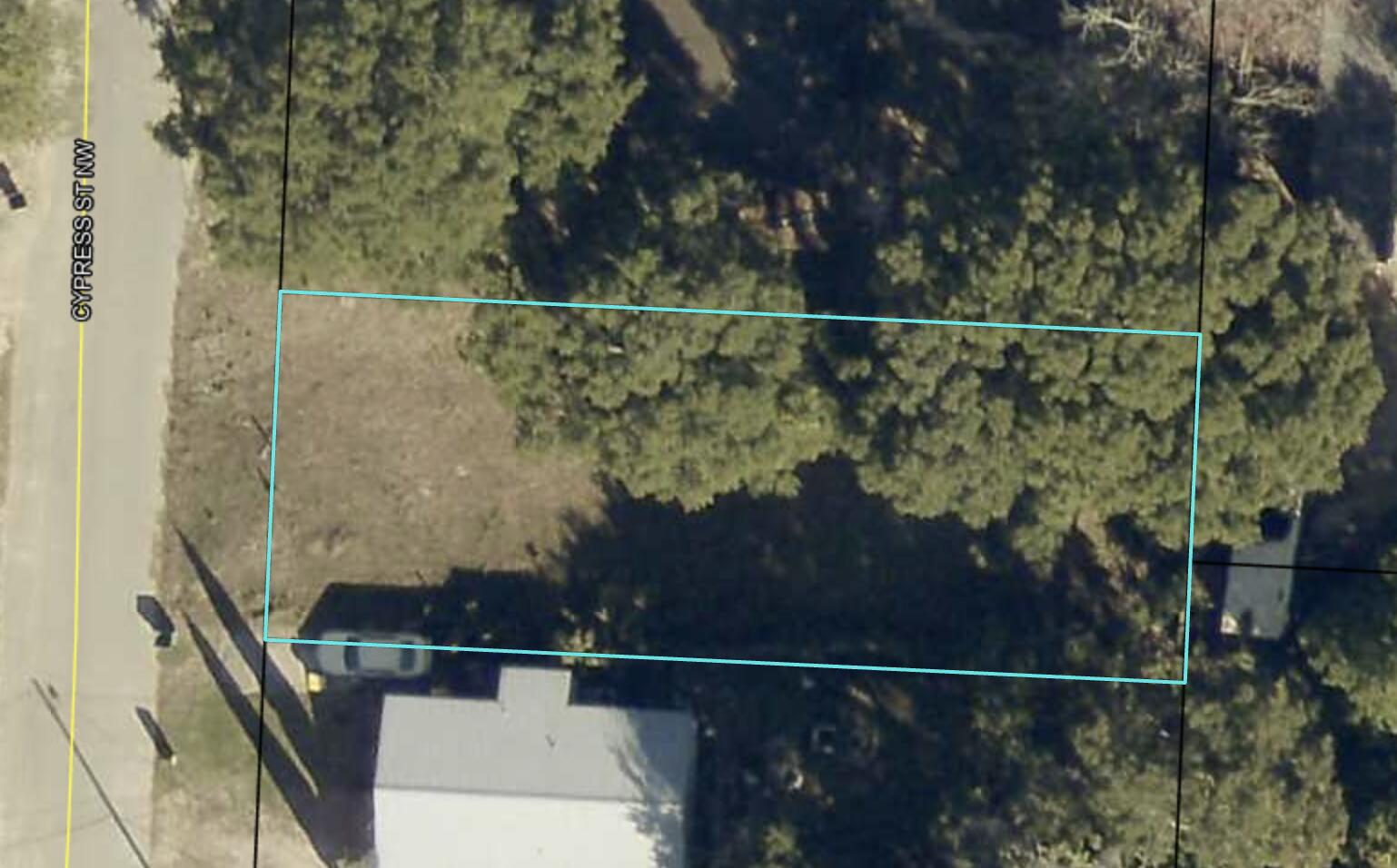 Vacant lot affordably price and ready for you to make your own!
