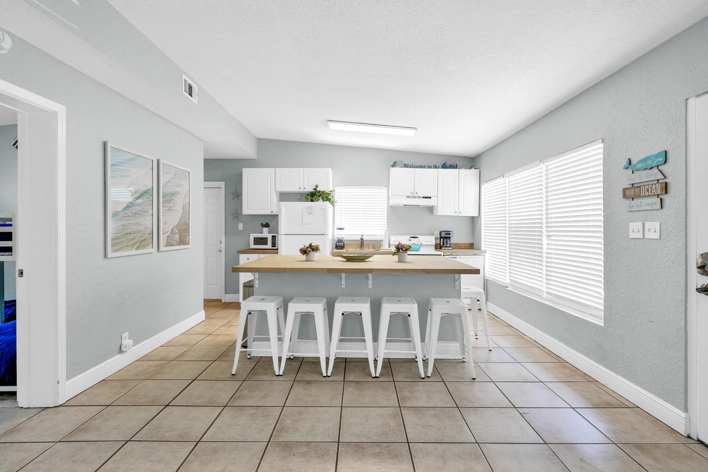 CRYSTAL BEACH - Residential
