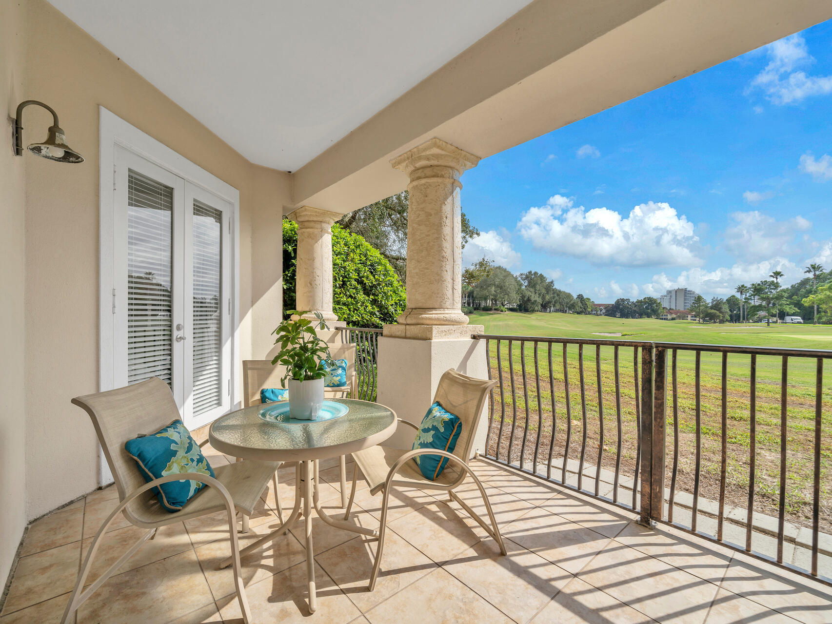 PINE RIDGE VILLAS - Residential