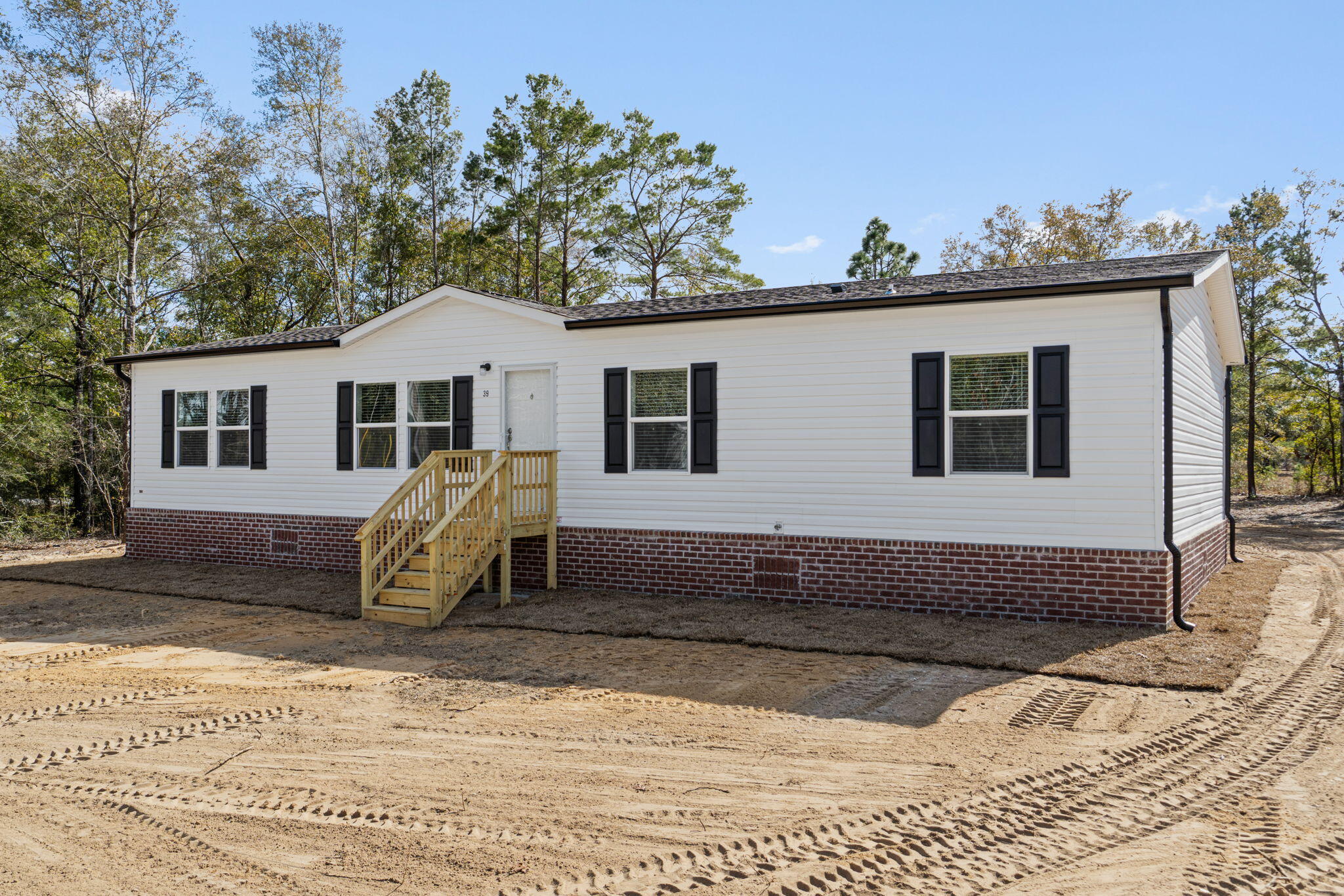 OAKWOOD LAKES ESTATES - Residential
