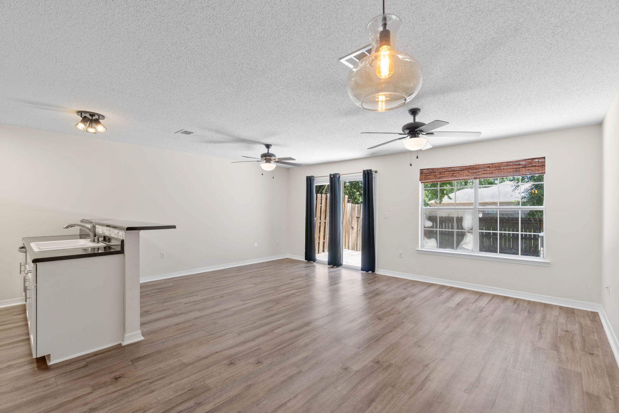 DOMENICAS COVE T/H - Residential