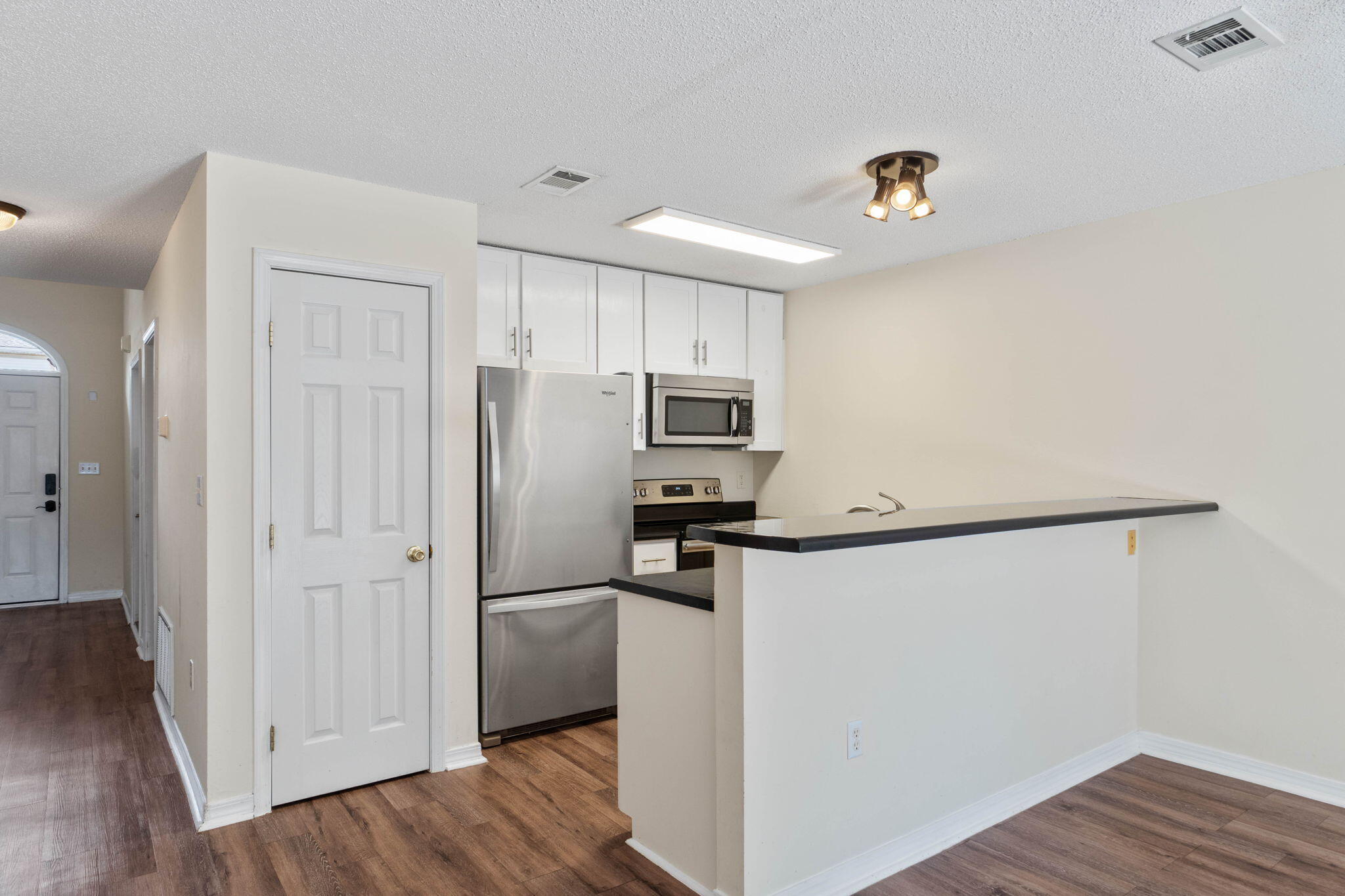 DOMENICAS COVE T/H - Residential