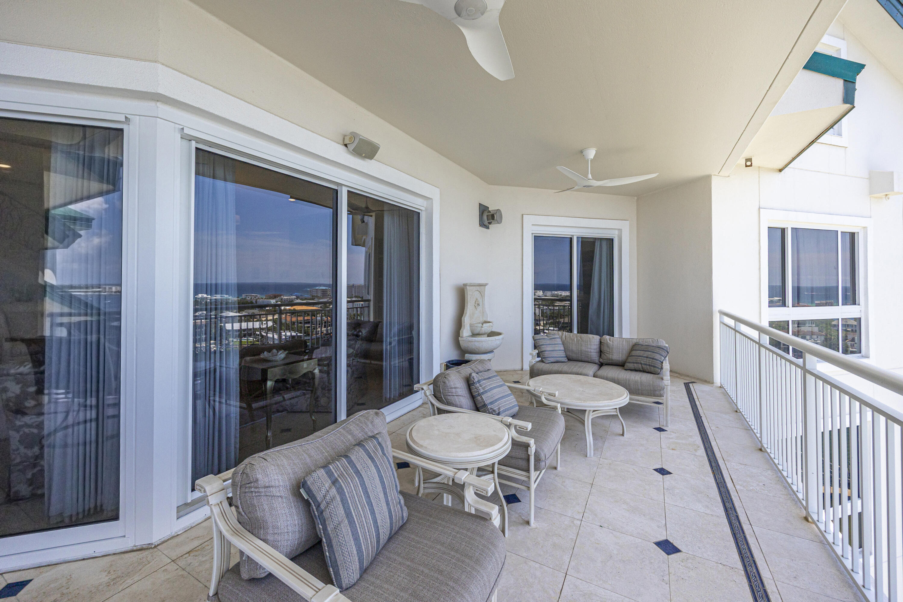 GRAND HARBOR DESTIN CONDO UNIT 1040 - Residential