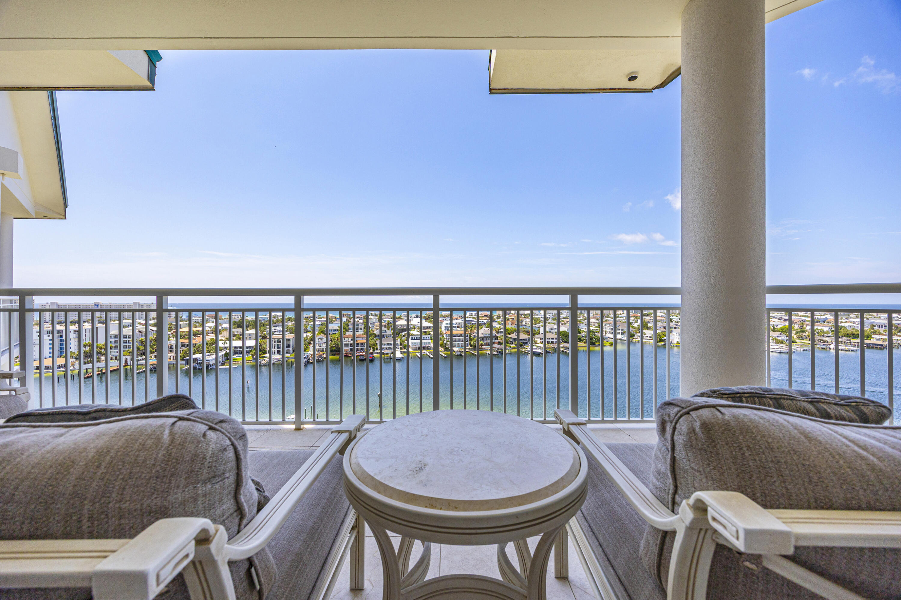 GRAND HARBOR DESTIN CONDO UNIT 1040 - Residential