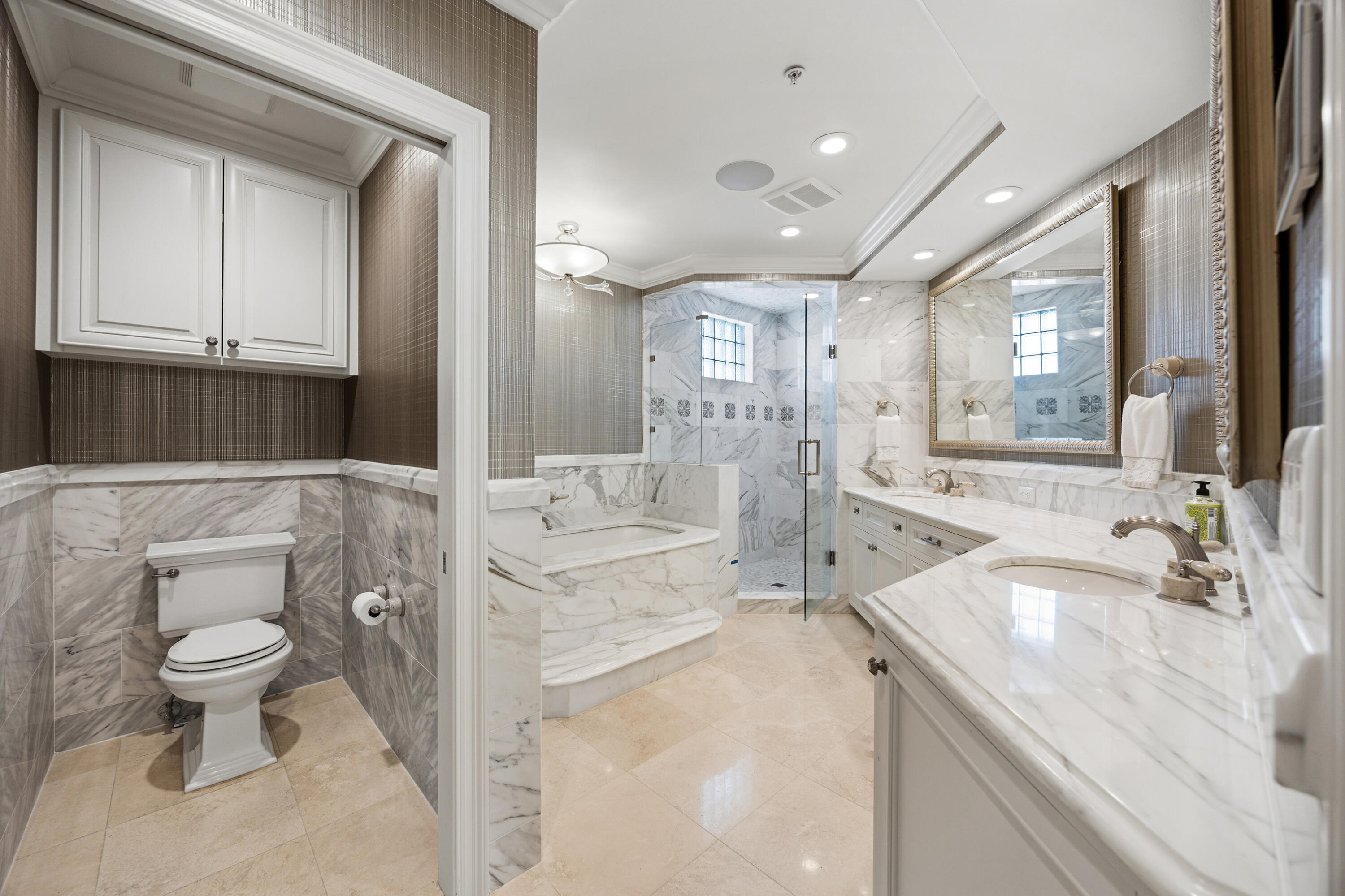 GRAND HARBOR DESTIN CONDO UNIT 1040 - Residential