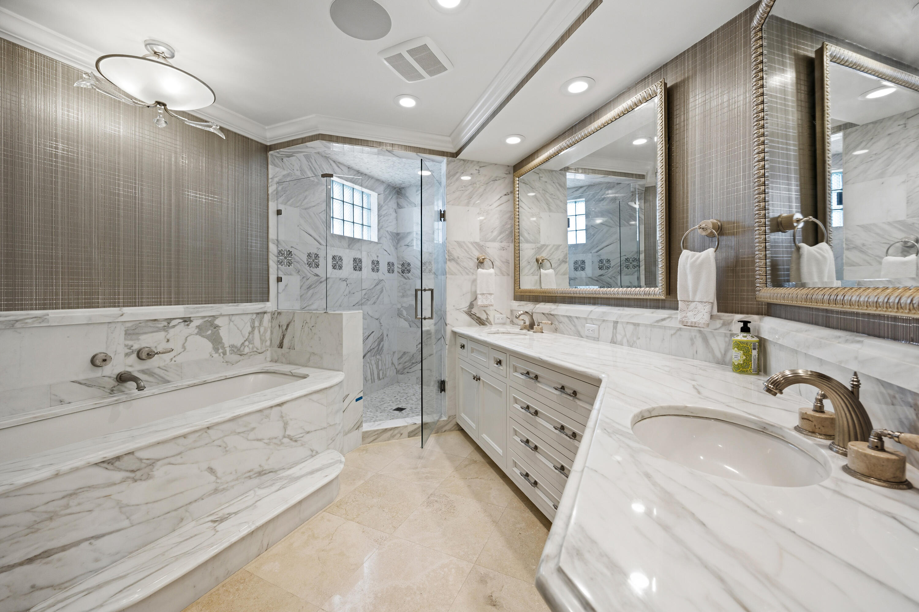 GRAND HARBOR DESTIN CONDO UNIT 1040 - Residential
