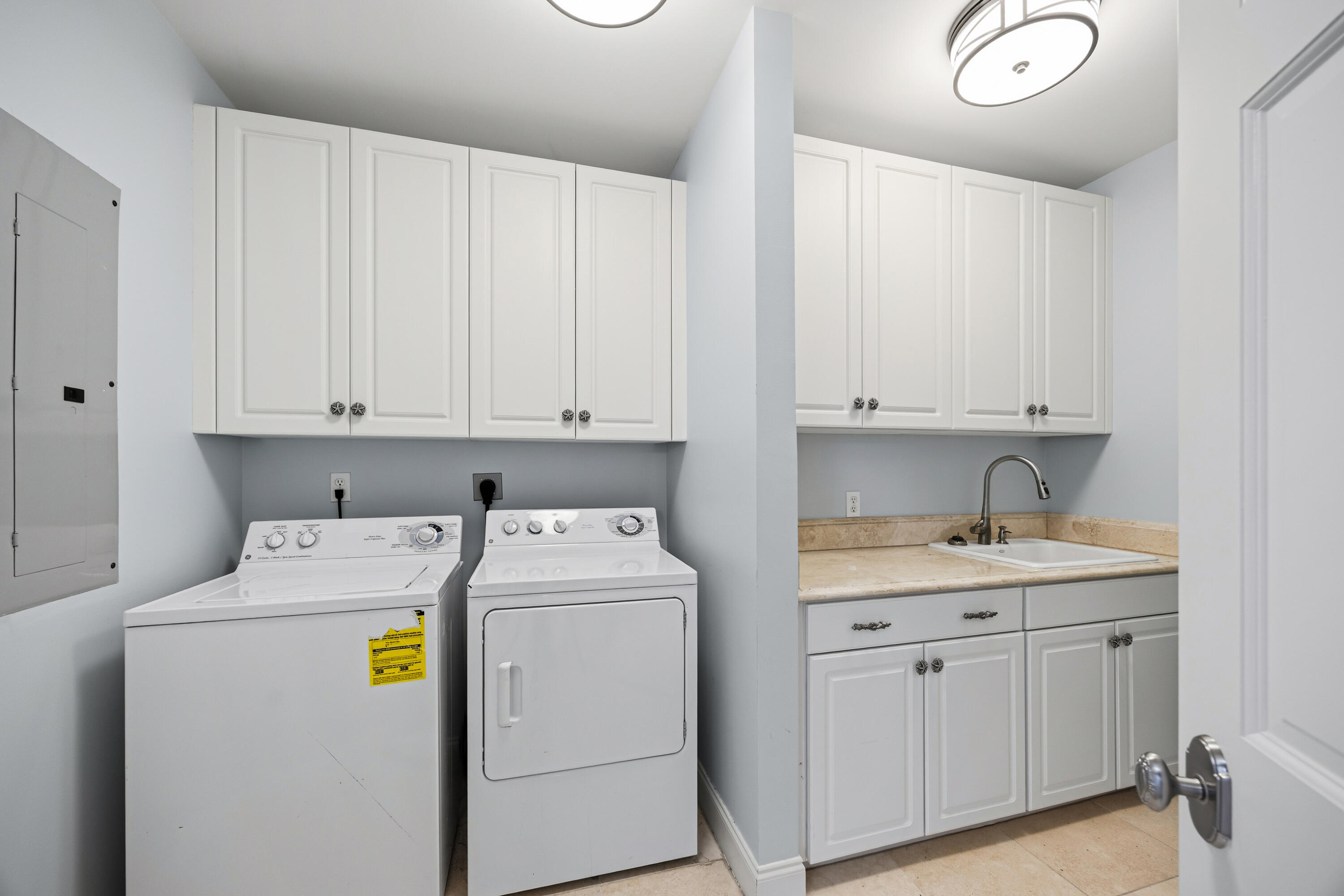 GRAND HARBOR DESTIN CONDO UNIT 1040 - Residential