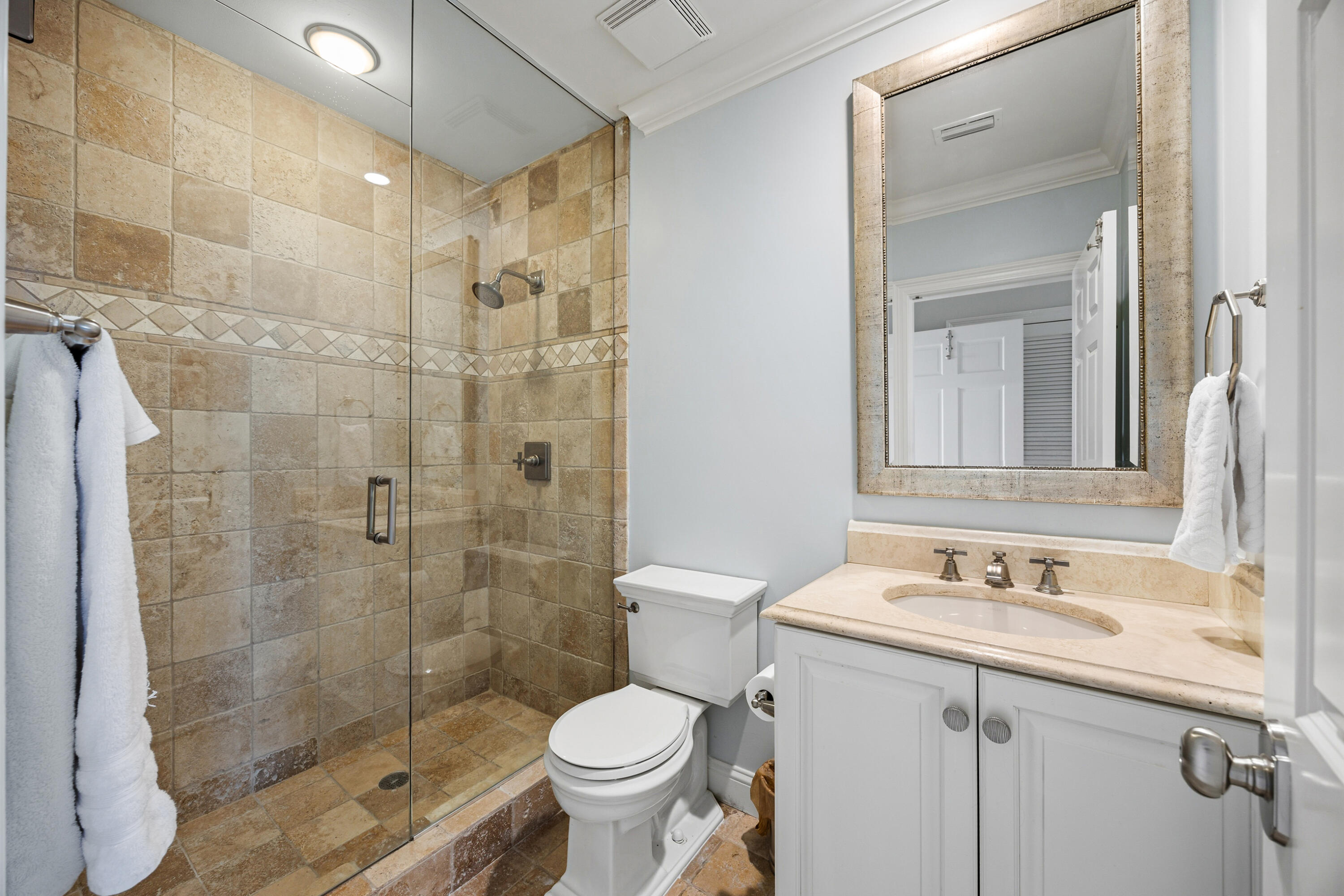 GRAND HARBOR DESTIN CONDO UNIT 1040 - Residential