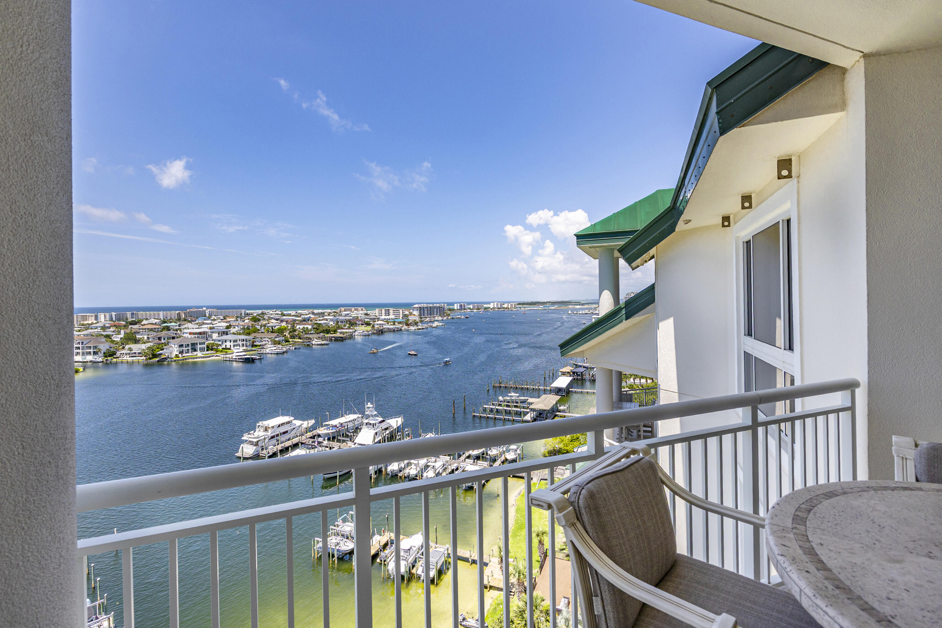GRAND HARBOR DESTIN CONDO UNIT 1040 - Residential