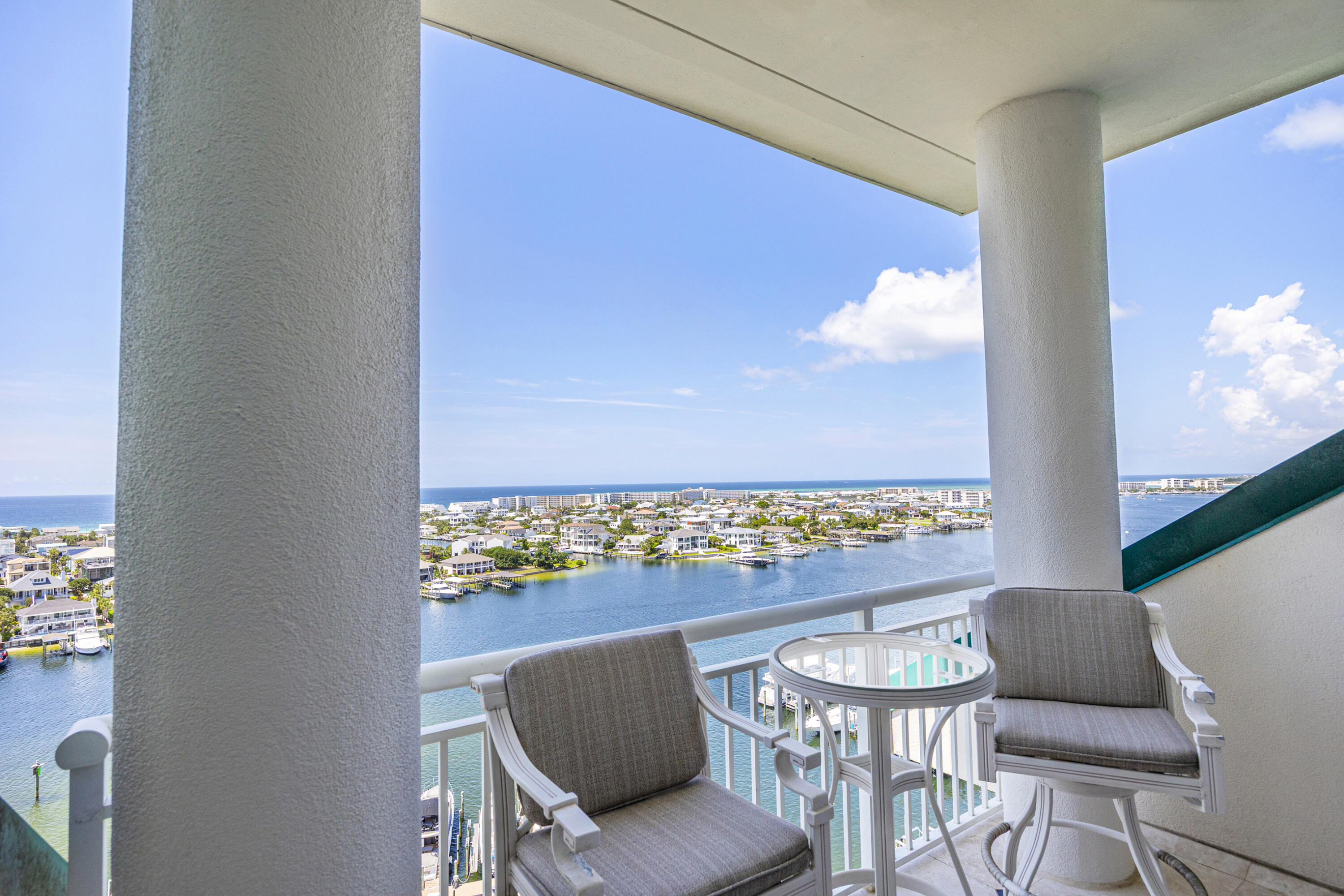 GRAND HARBOR DESTIN CONDO UNIT 1040 - Residential