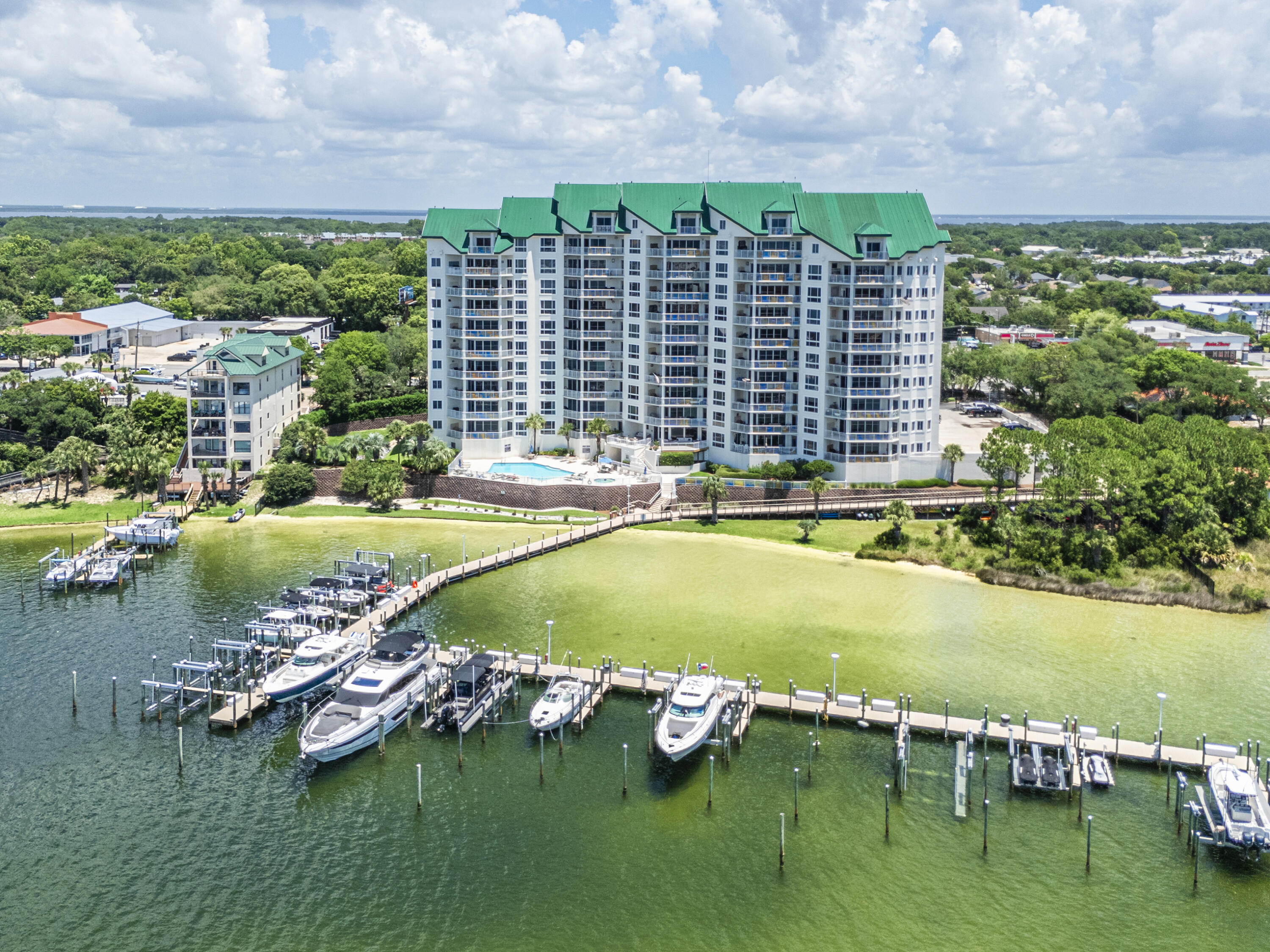 GRAND HARBOR DESTIN CONDO UNIT 1040 - Residential