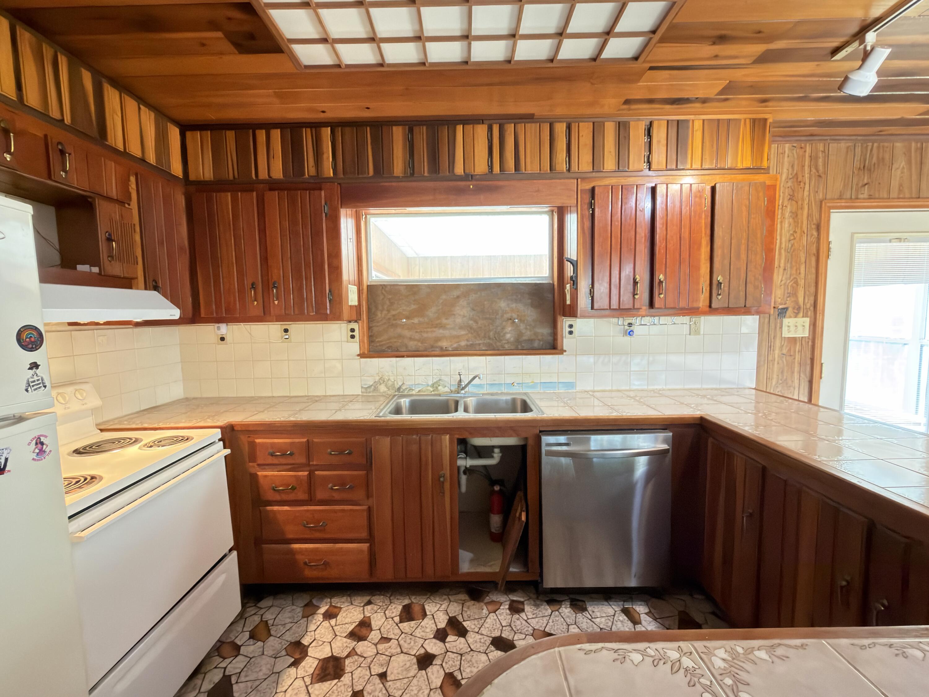 JUNIPER HILLS UNIT 1 - Residential