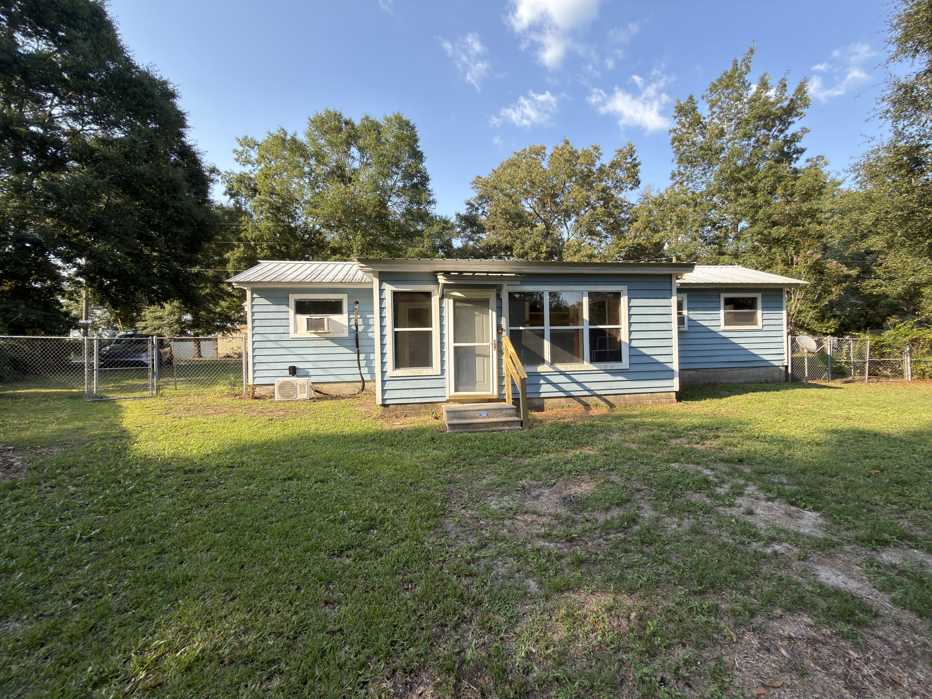 JUNIPER HILLS UNIT 1 - Residential