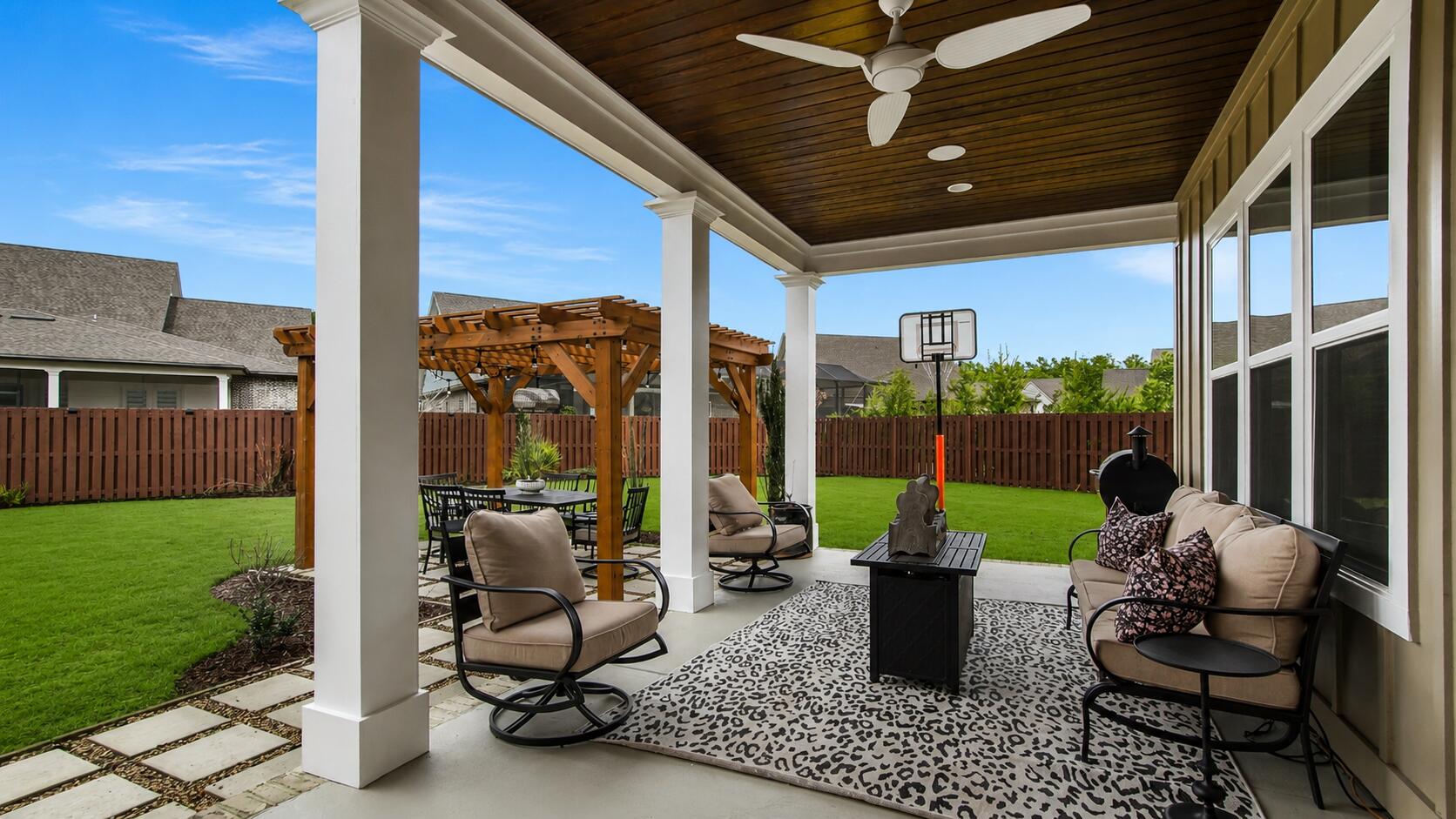 HAMMOCK BAY - Residential