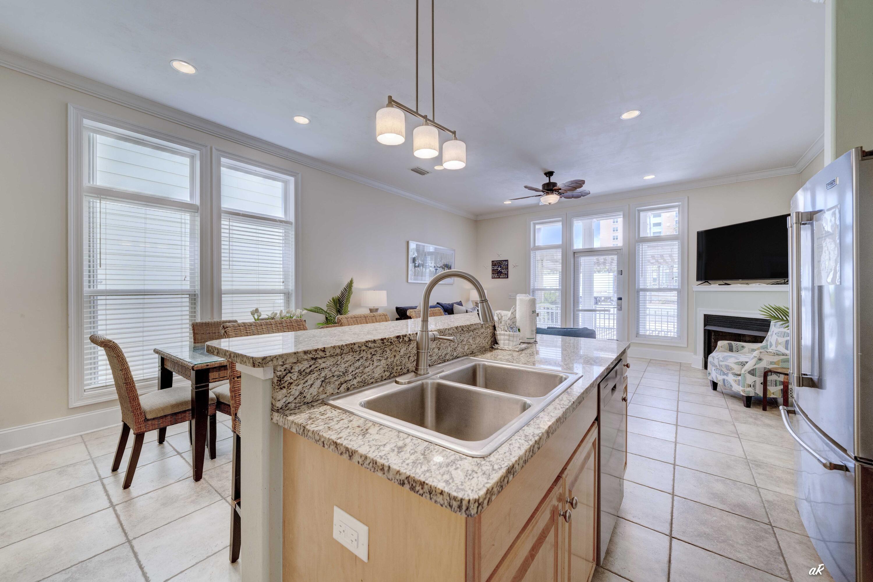 HOLIDAY BEACH UNIT 16 - Residential