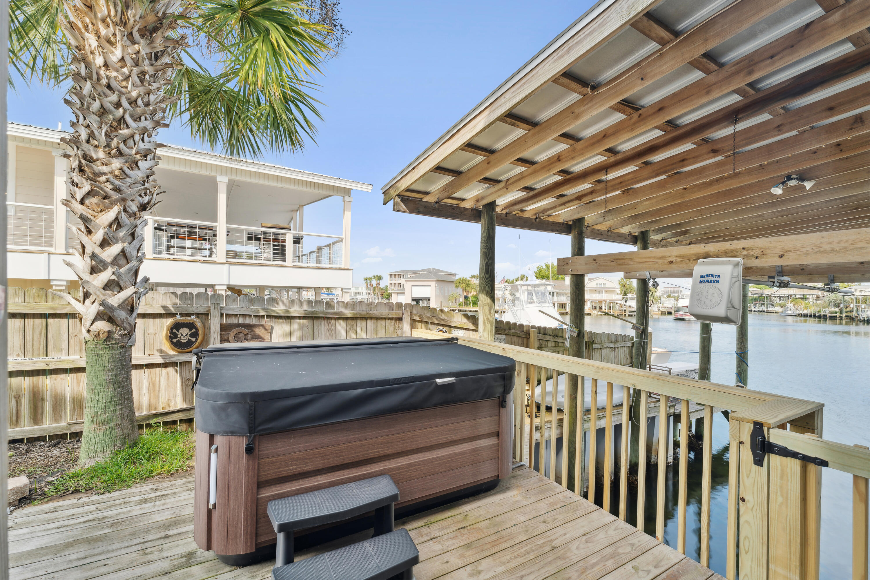 HOLIDAY ISLE - Residential