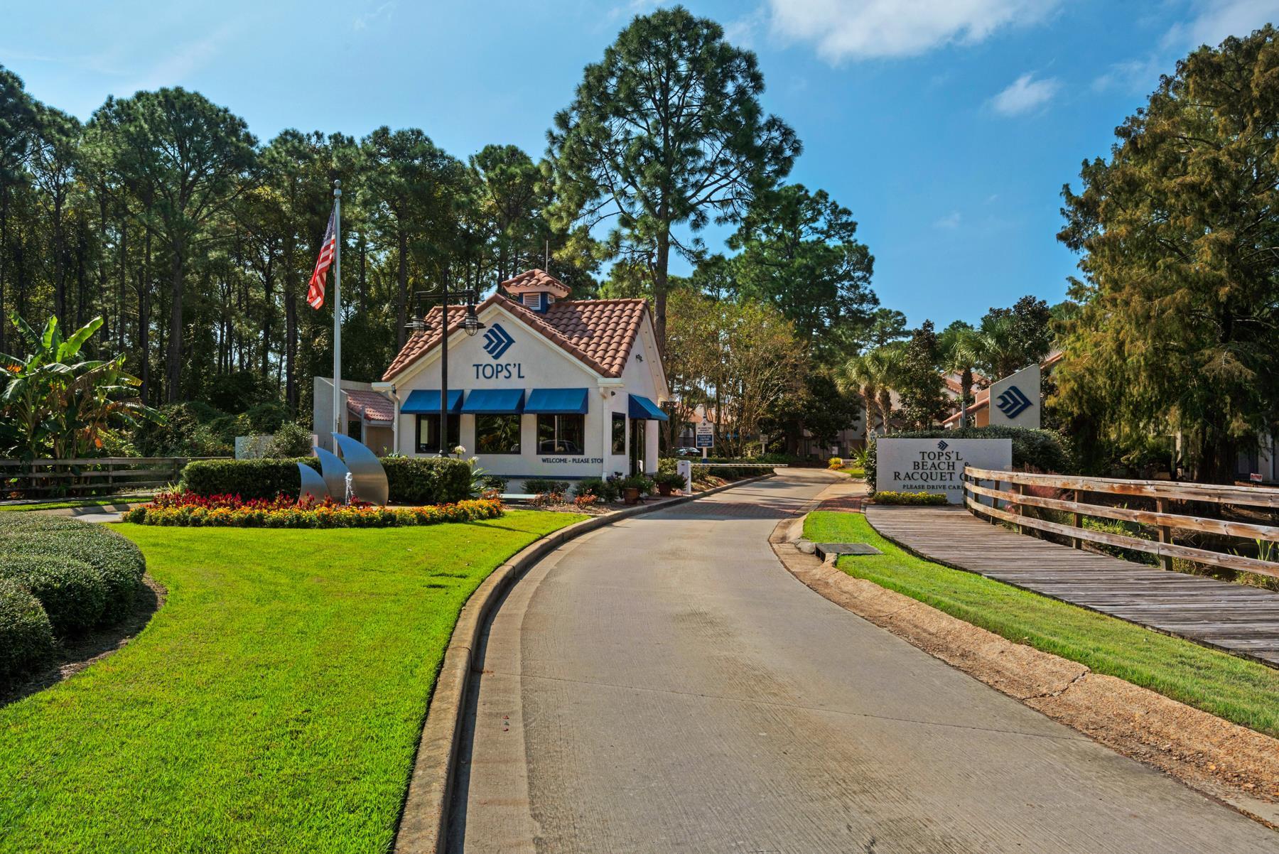 SUMMIT AT TOPS'L (THE) - Residential