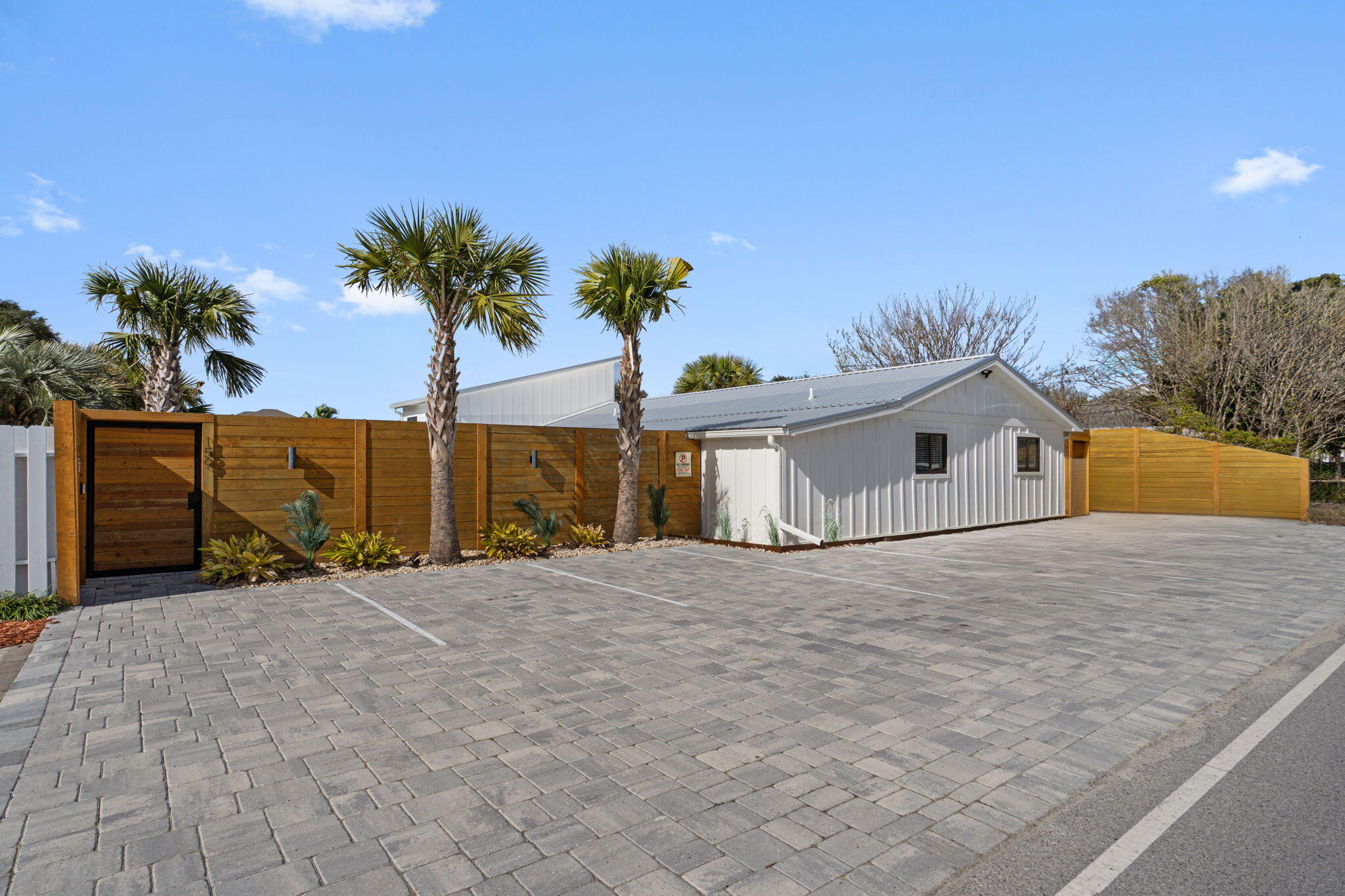 MIRAMAR BEACH - Residential