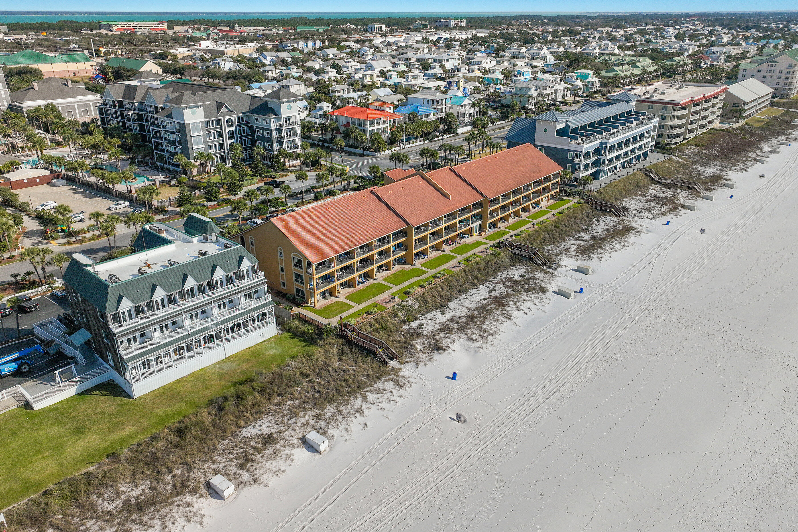 CORAL REEF CLUB PH 2 - Residential