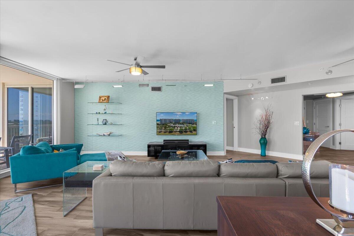 SILVER SHELLS BEACH RESORT - Residential