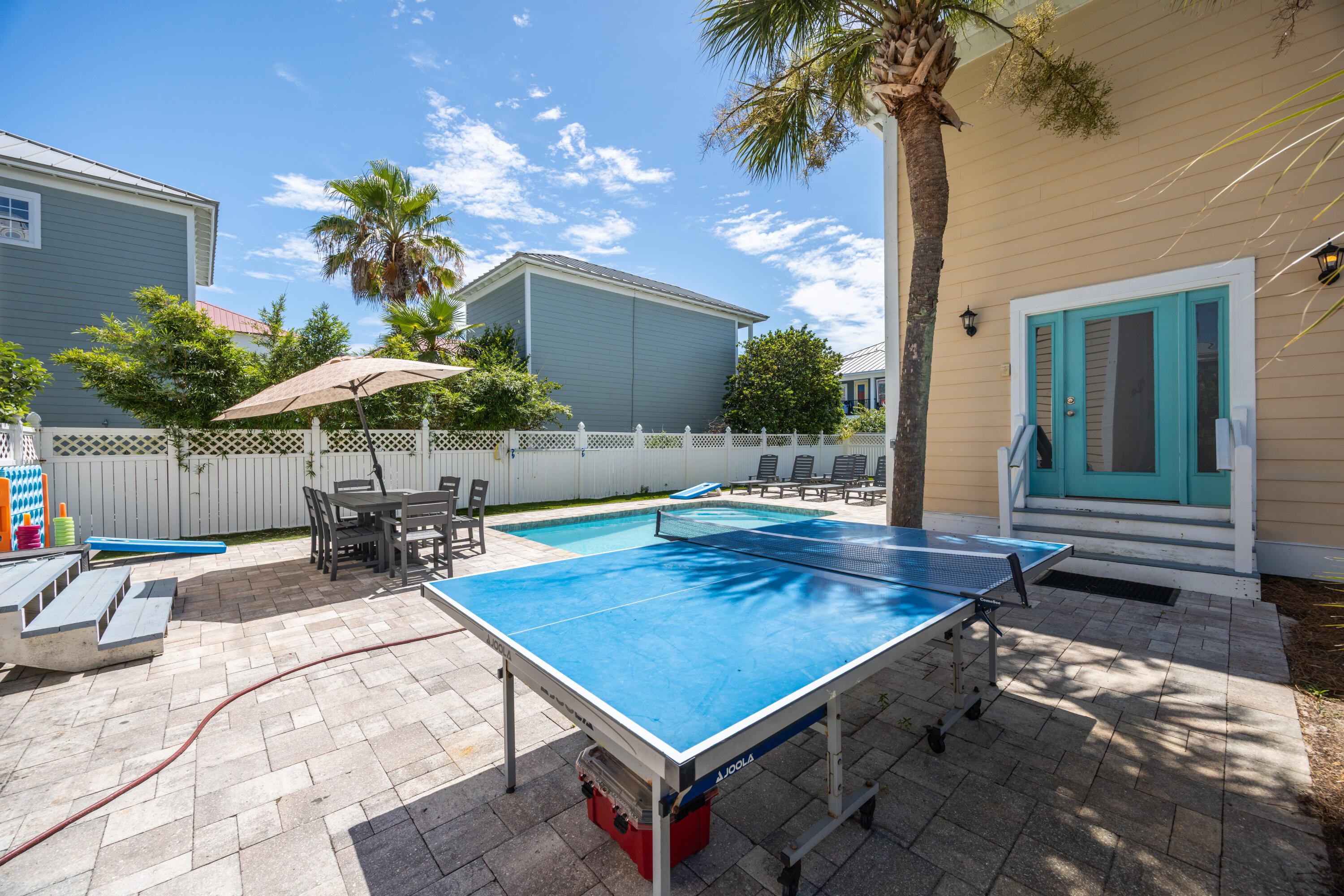 CRYSTAL BEACH - Residential