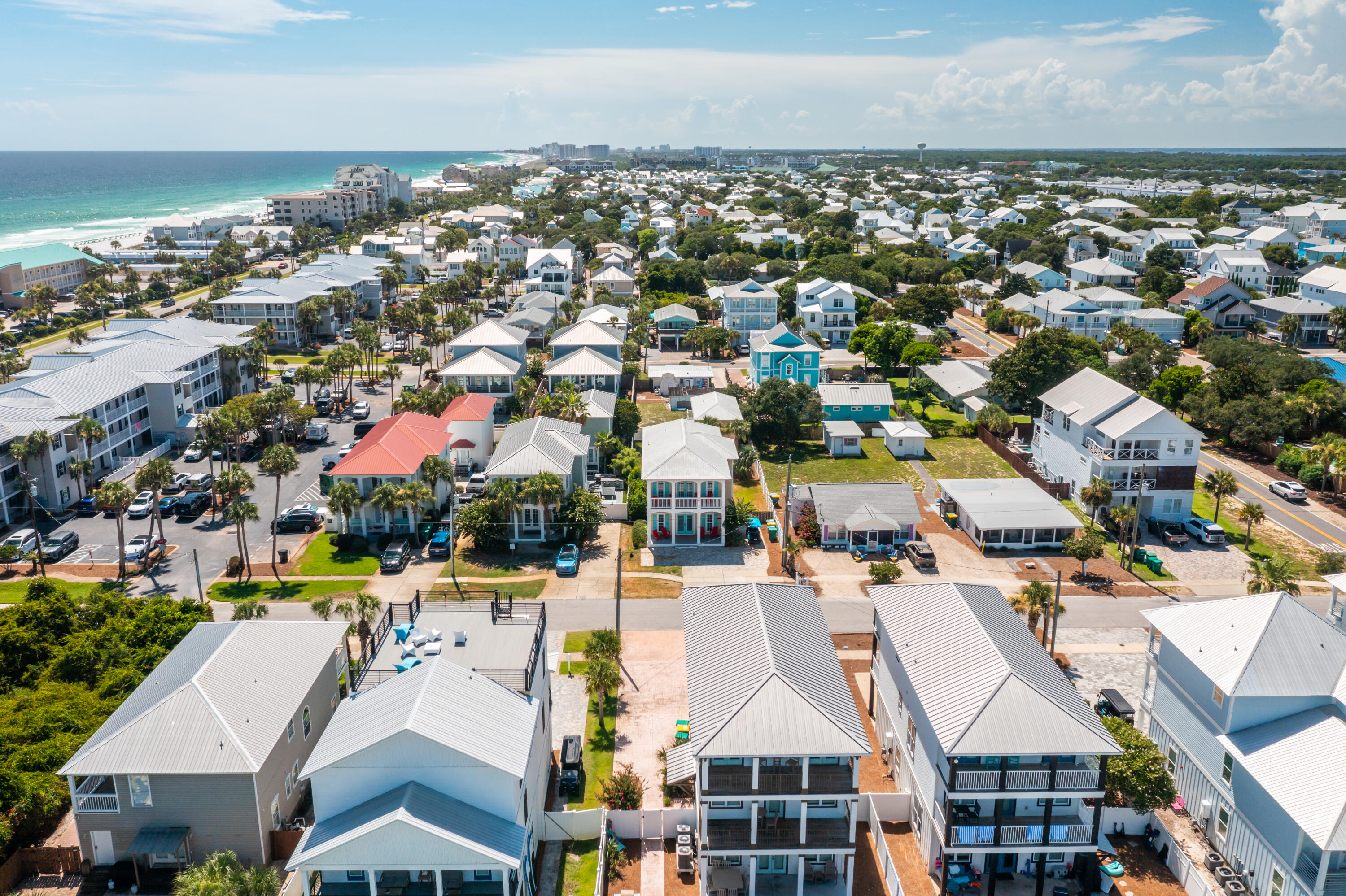 CRYSTAL BEACH - Residential