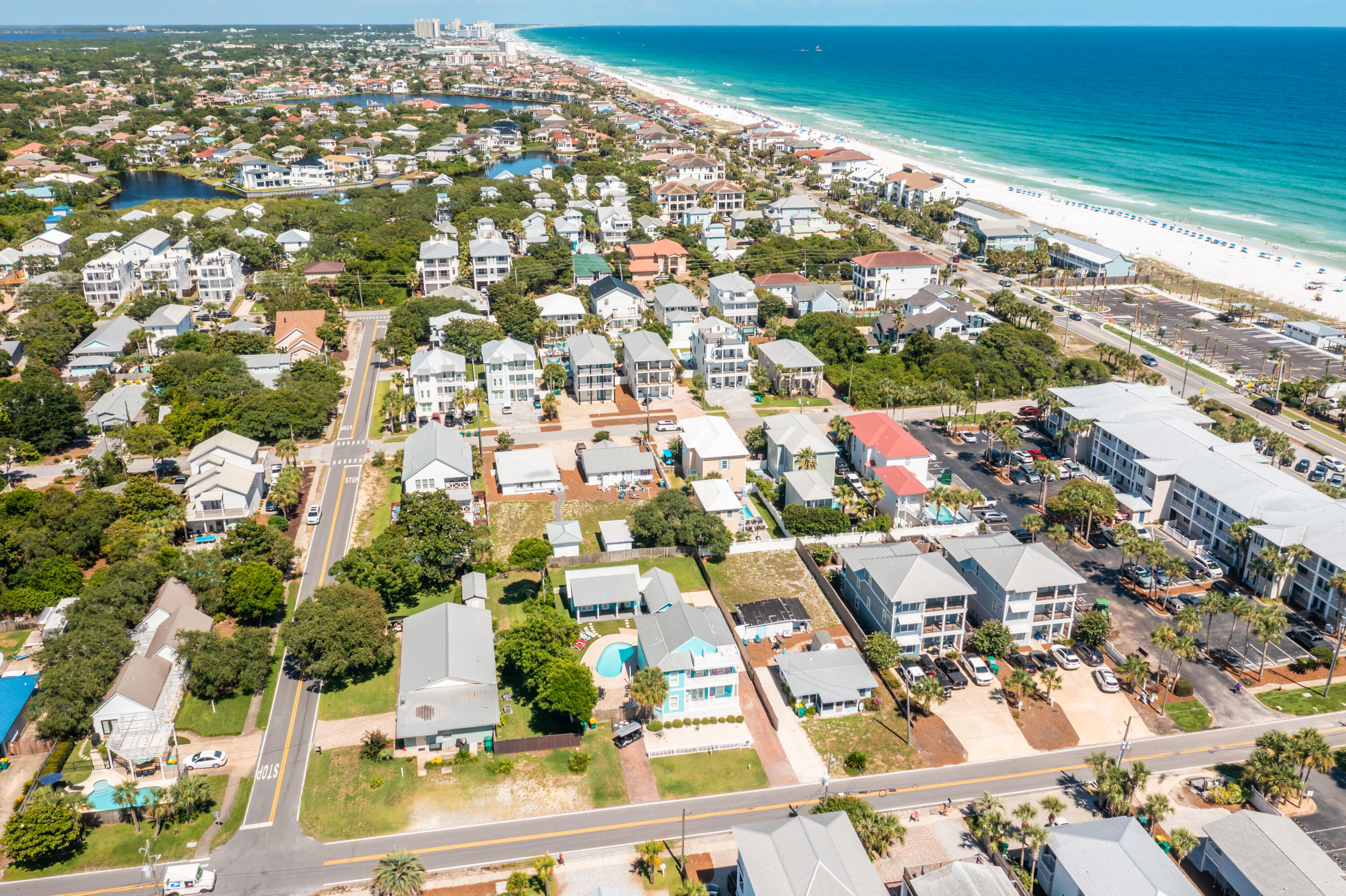 CRYSTAL BEACH - Residential