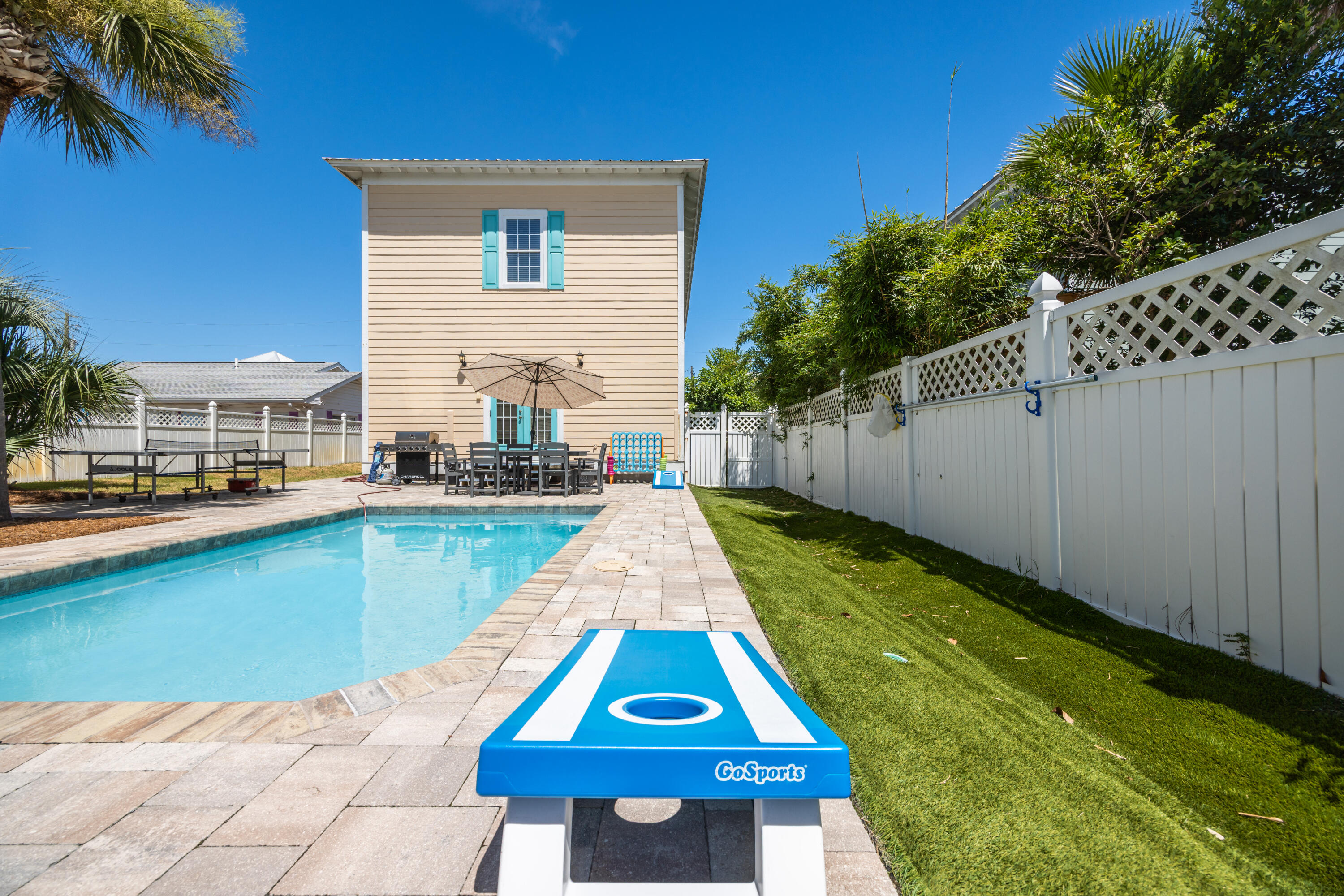 CRYSTAL BEACH - Residential