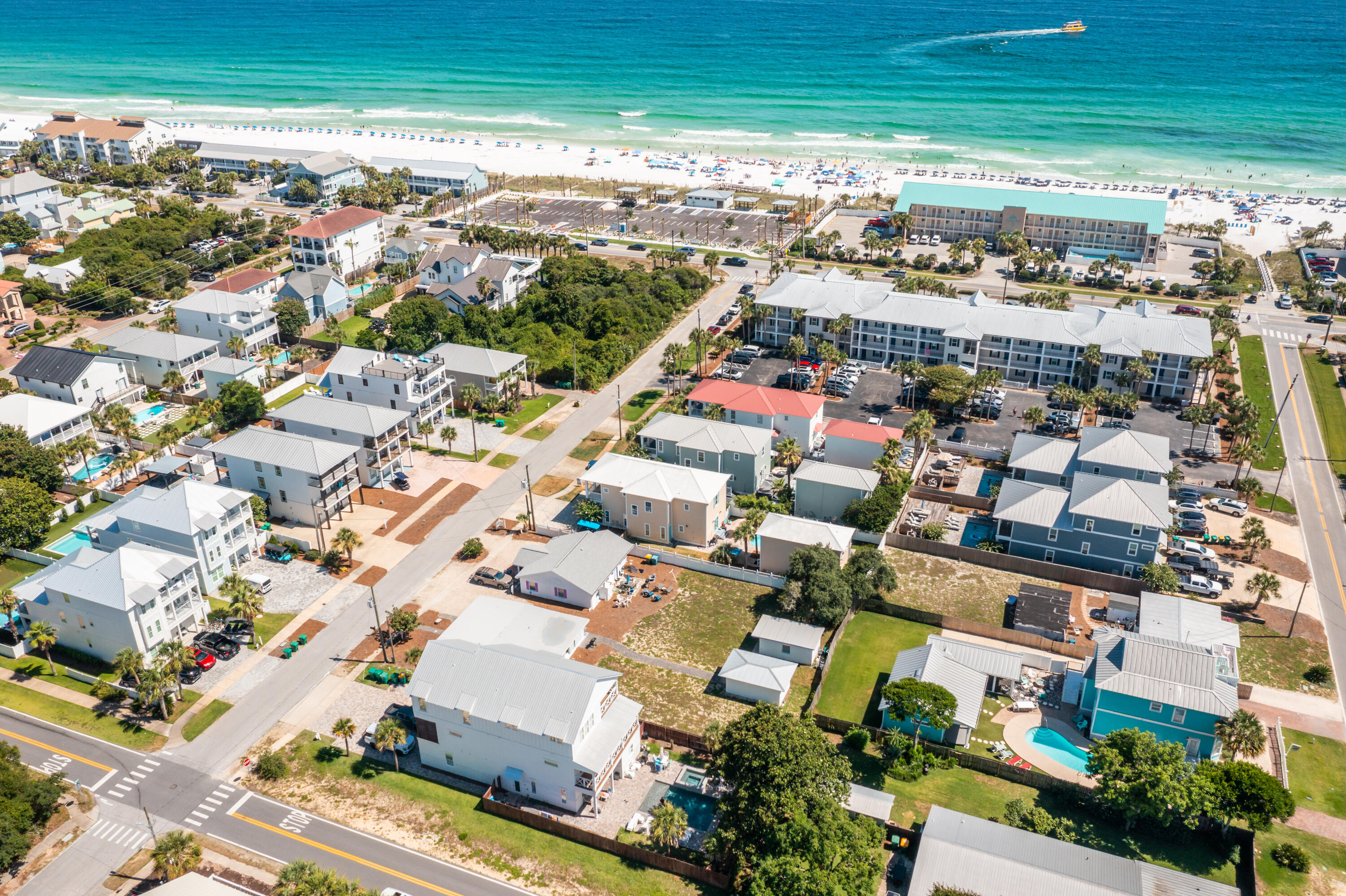 CRYSTAL BEACH - Residential
