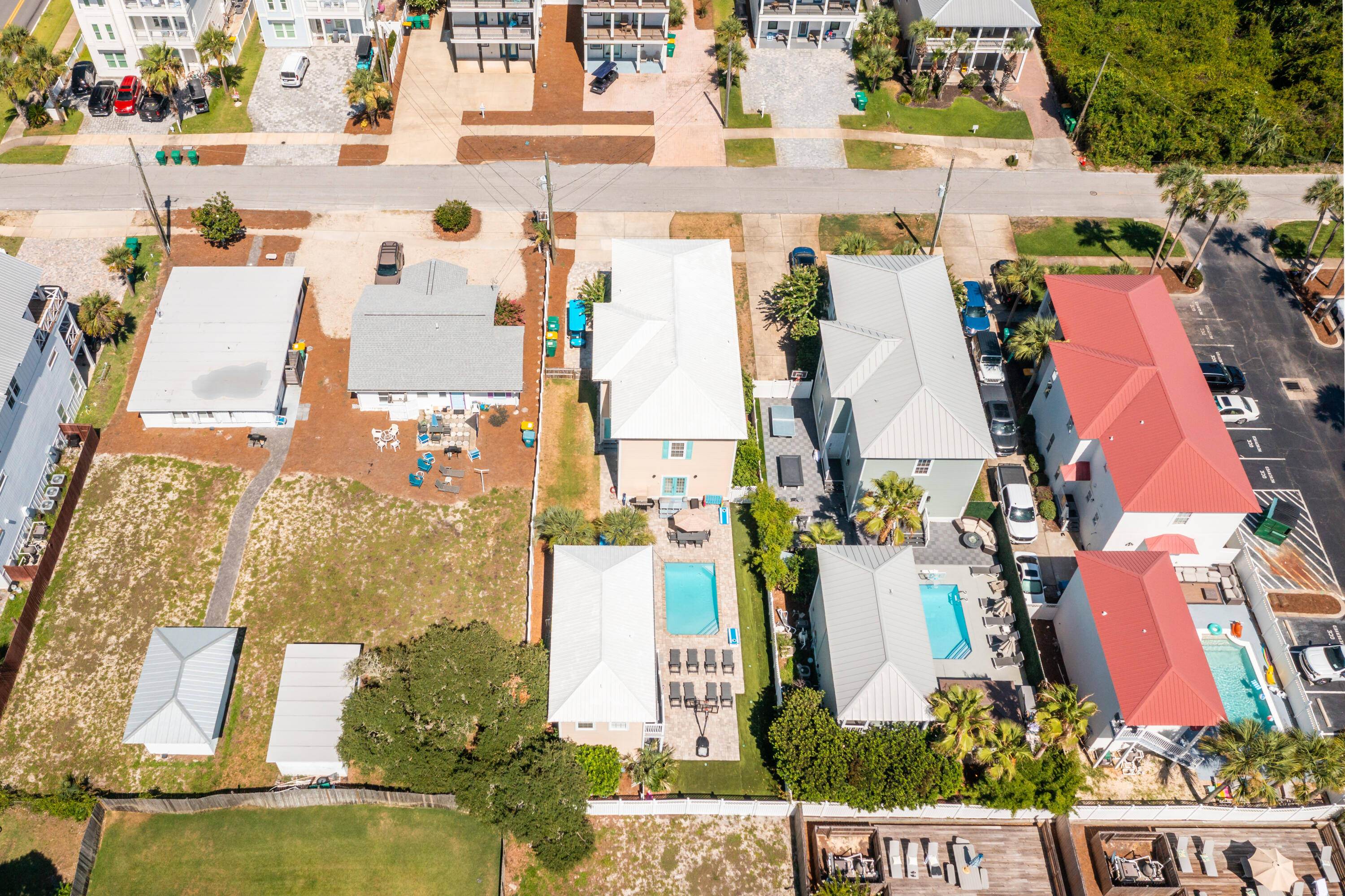 CRYSTAL BEACH - Residential