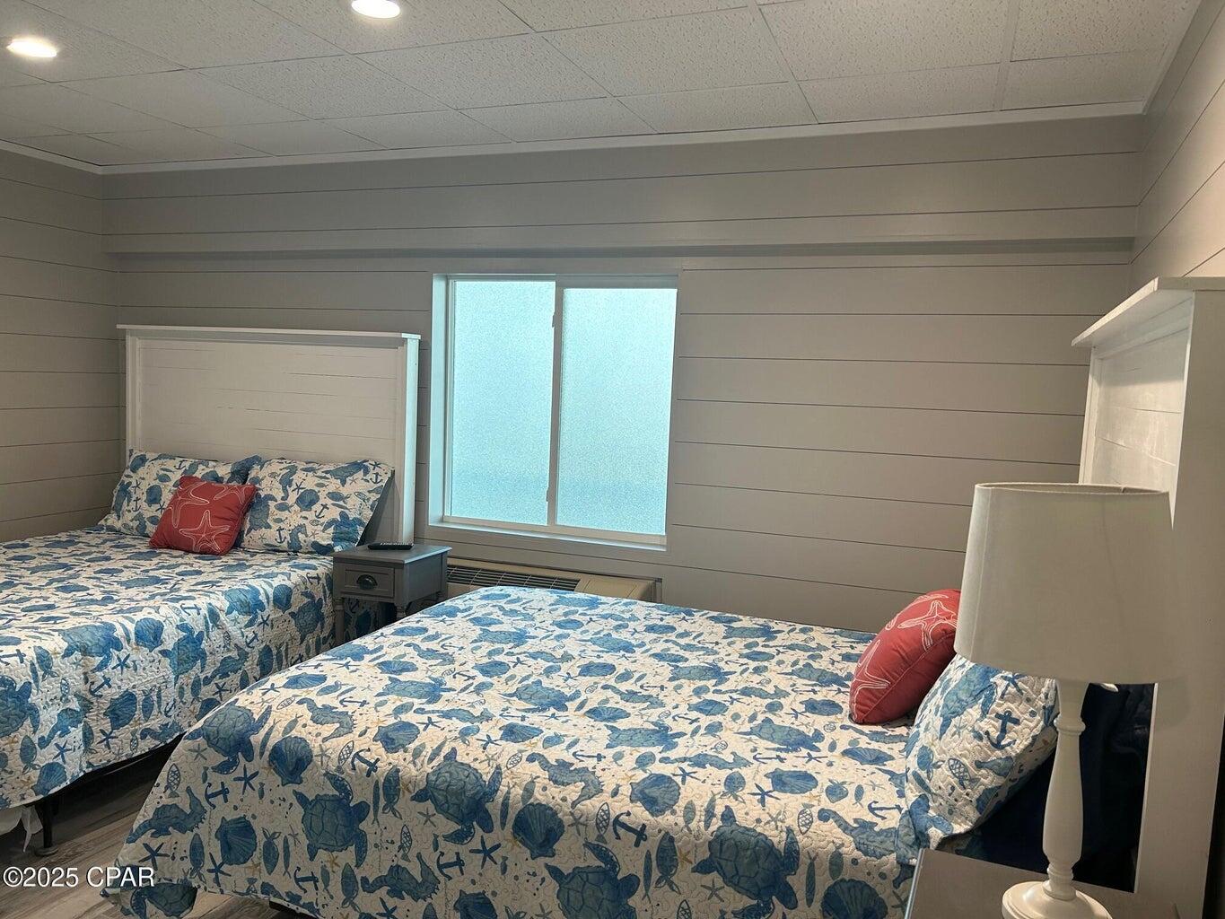 CONTINENTAL CONDO - Residential