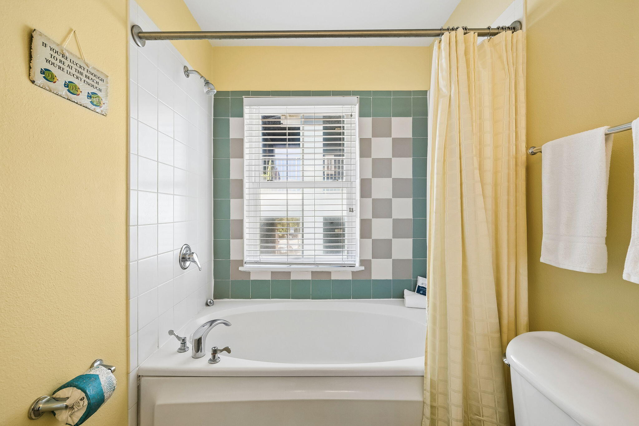 INN AT GULF PLACE - Residential