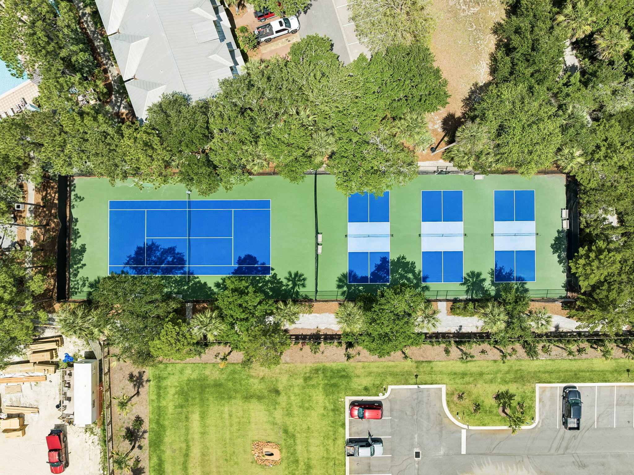 INN AT GULF PLACE - Residential