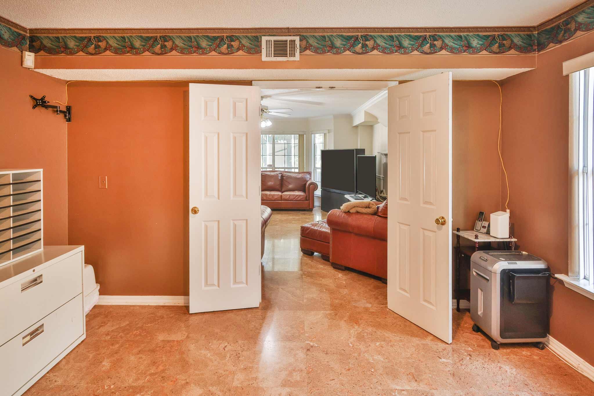 SHALIMAR COMMONS - Residential