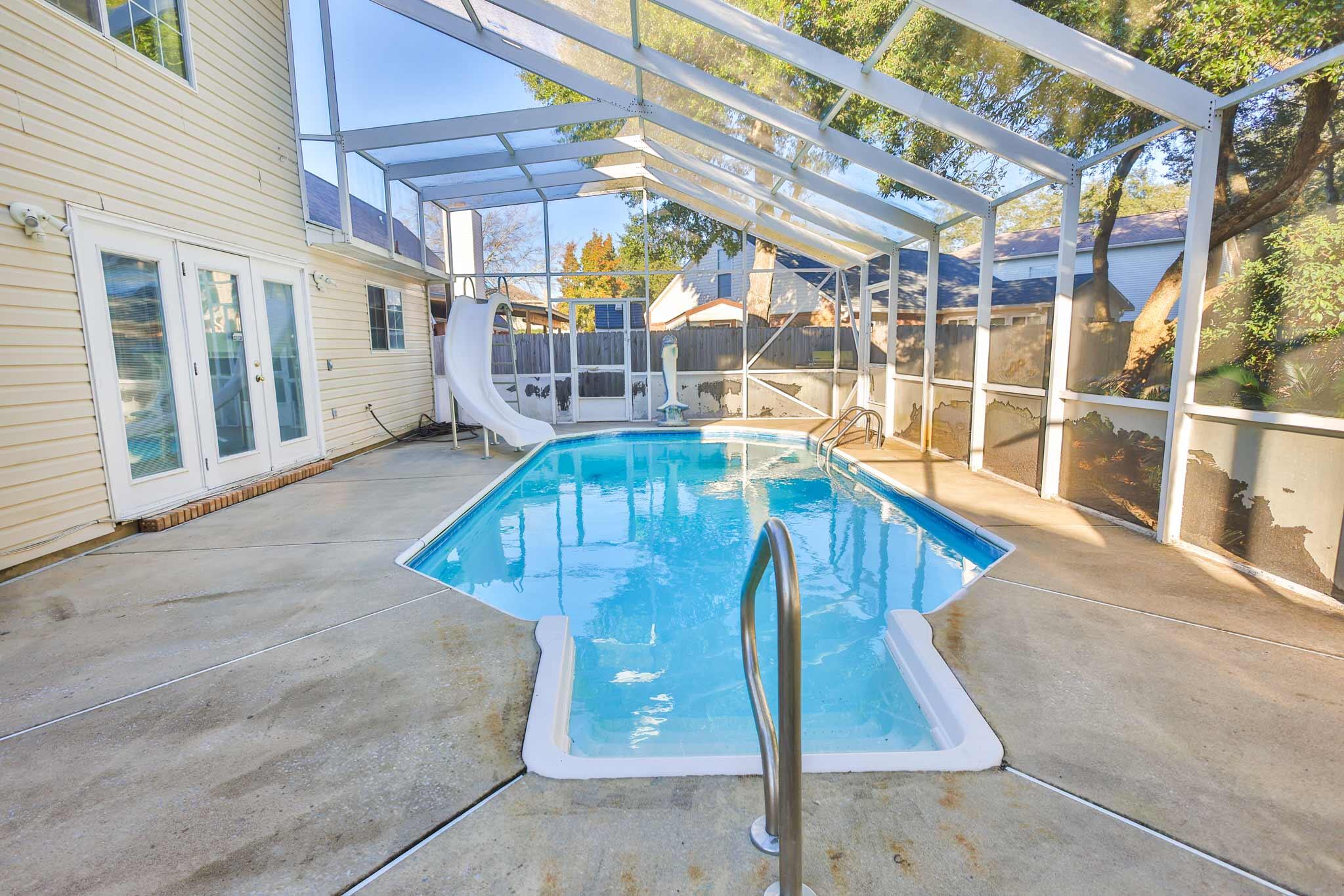 SHALIMAR COMMONS - Residential