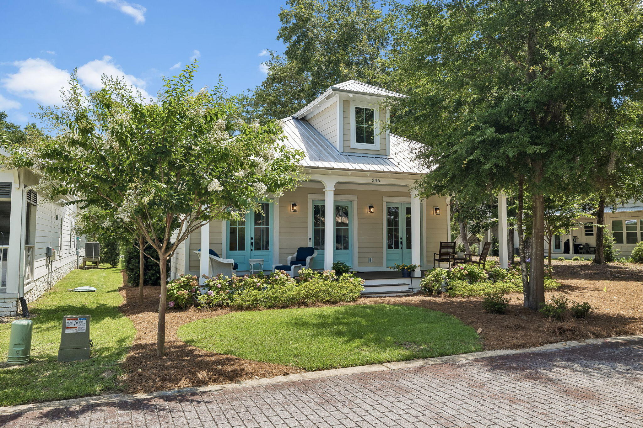 GRAYTON BAYOU - Residential