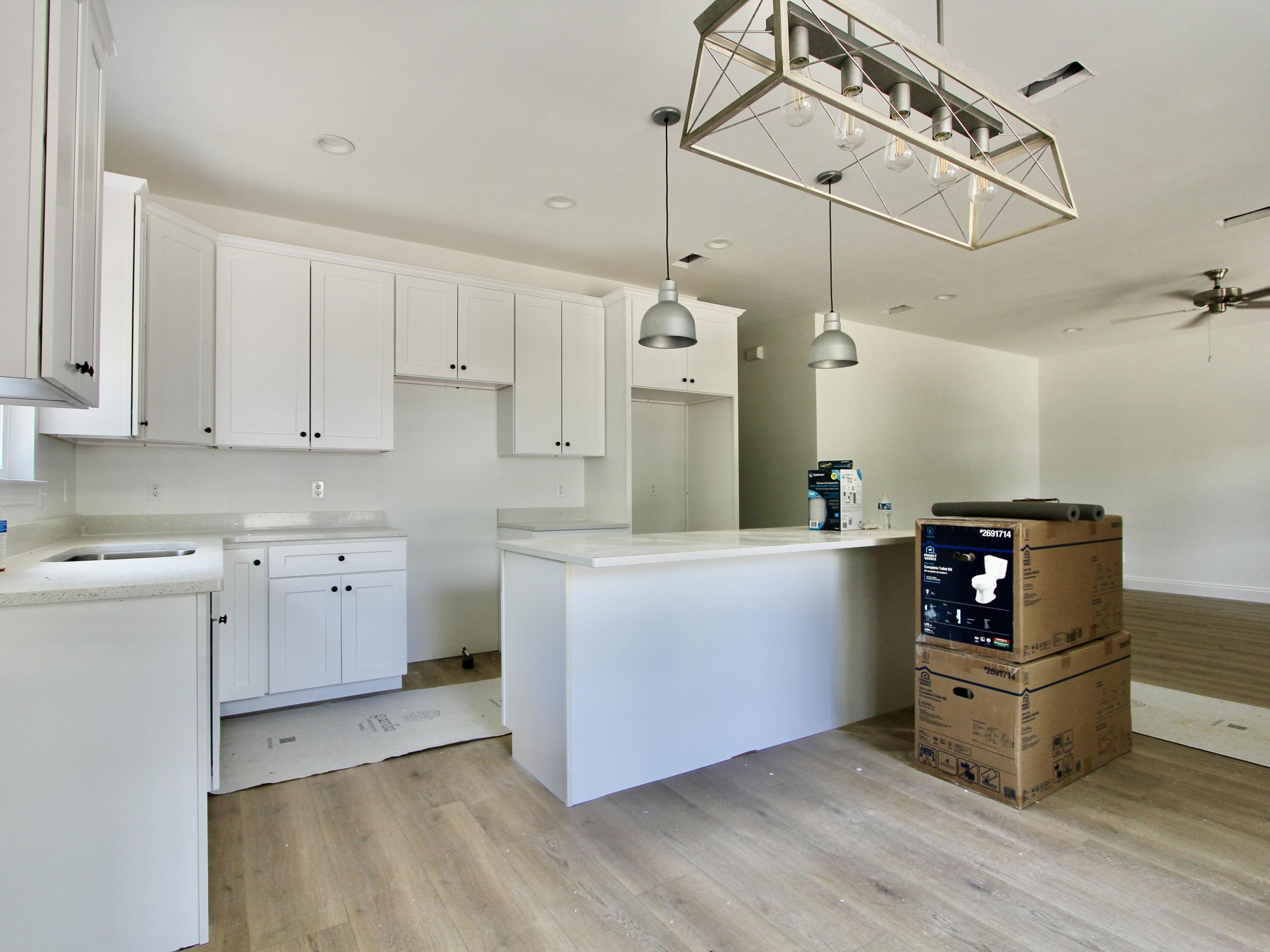 OAKWOOD HILLS - Residential