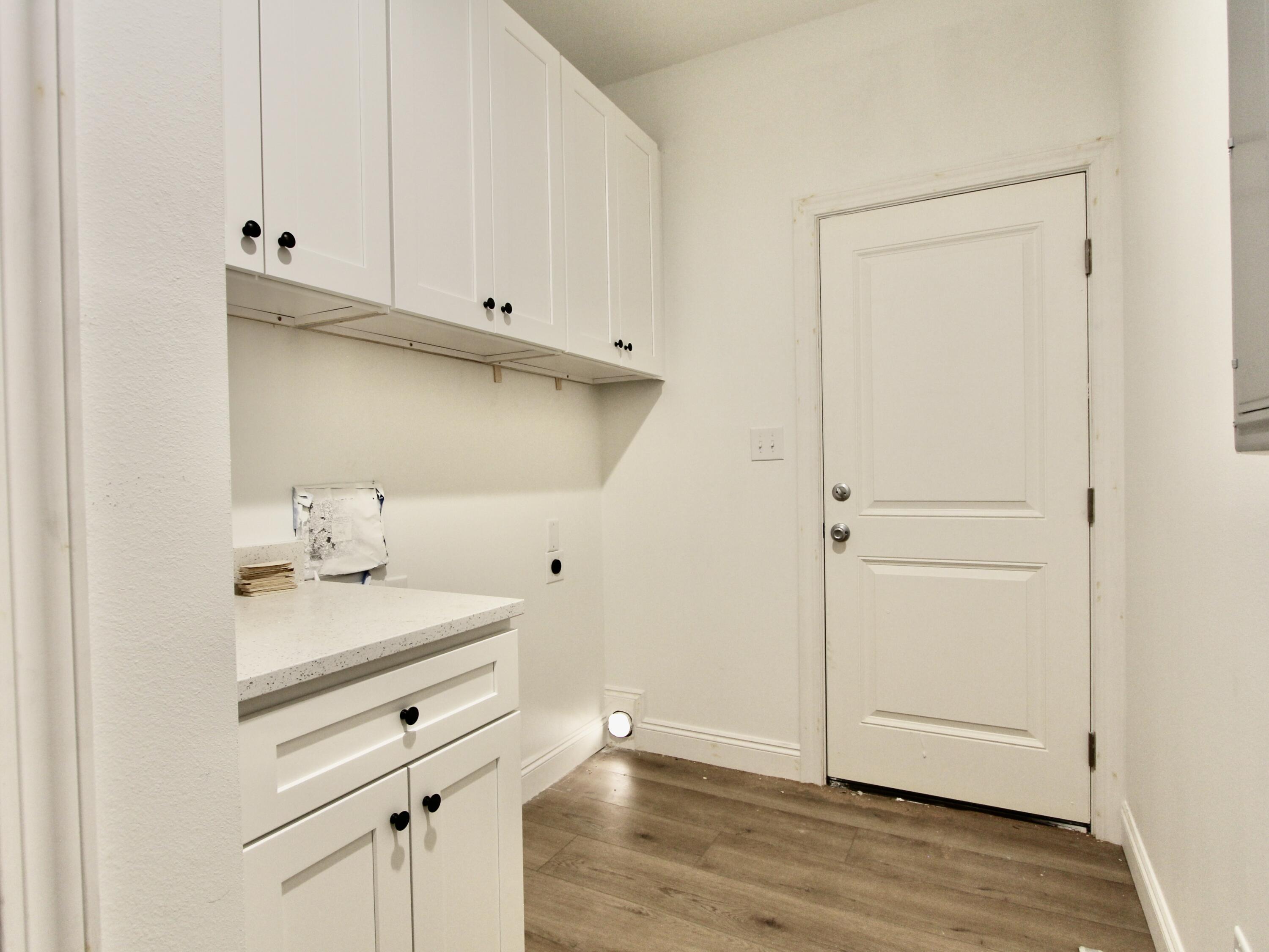 OAKWOOD HILLS - Residential