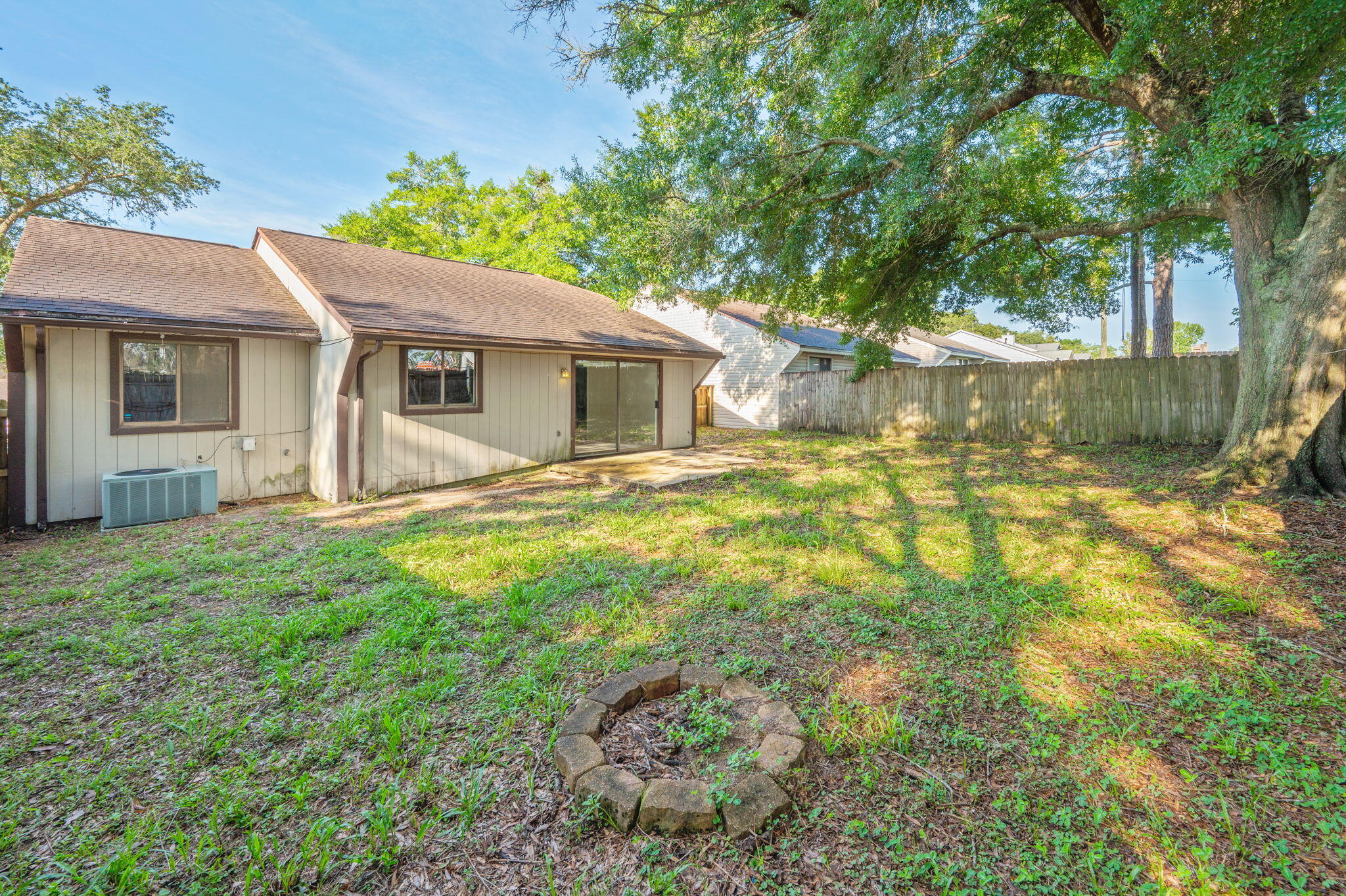 CEDAR RIDGE - Residential