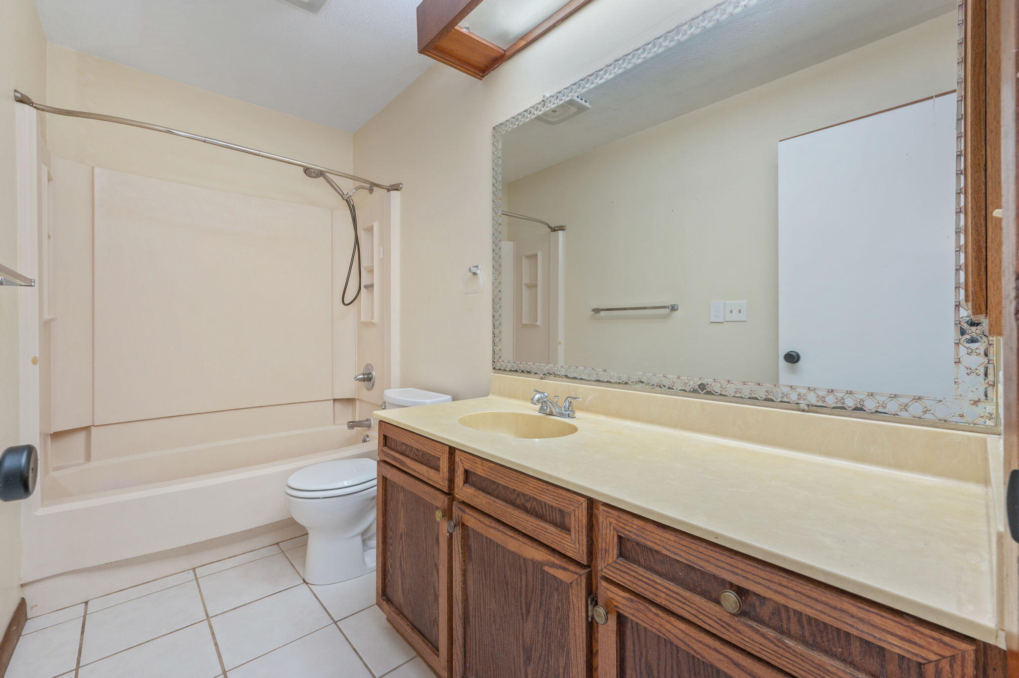 CEDAR RIDGE - Residential